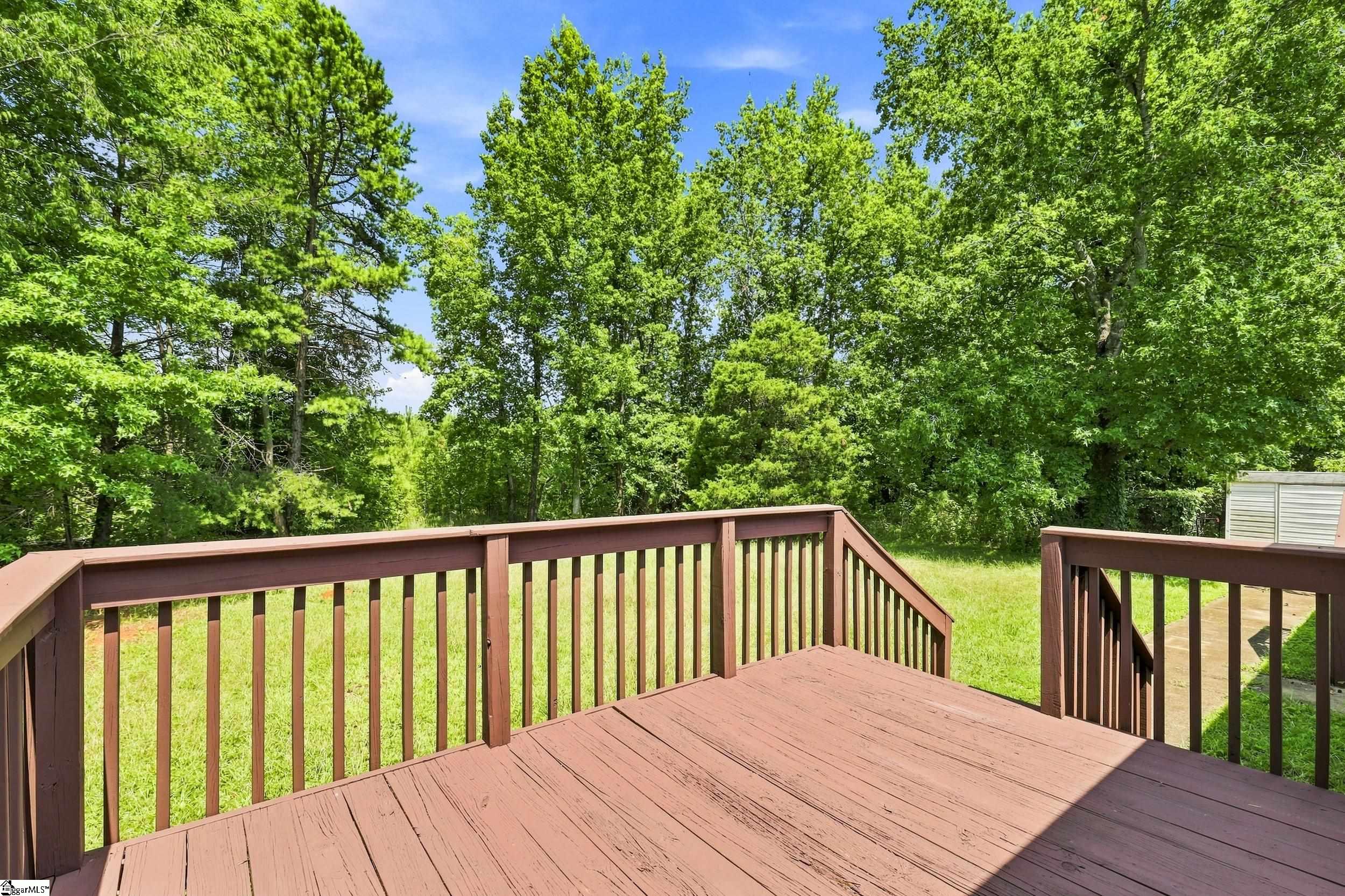 156 Falcon Ridge Drive Property Photo 5