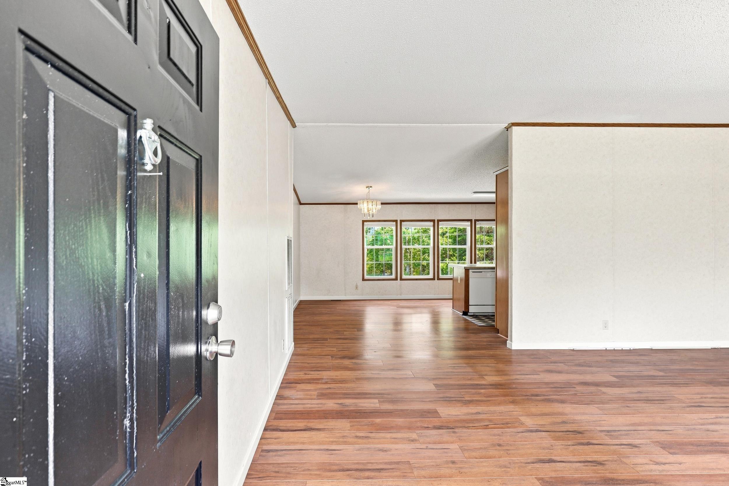 156 Falcon Ridge Drive Property Photo 8