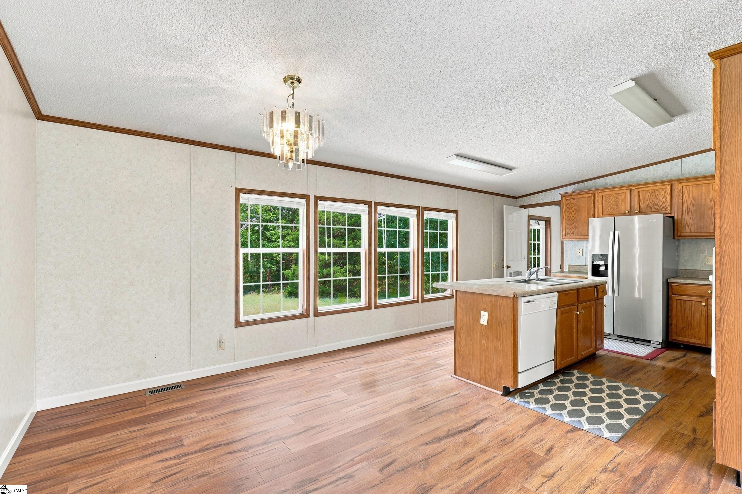 156 Falcon Ridge Drive Property Photo 15