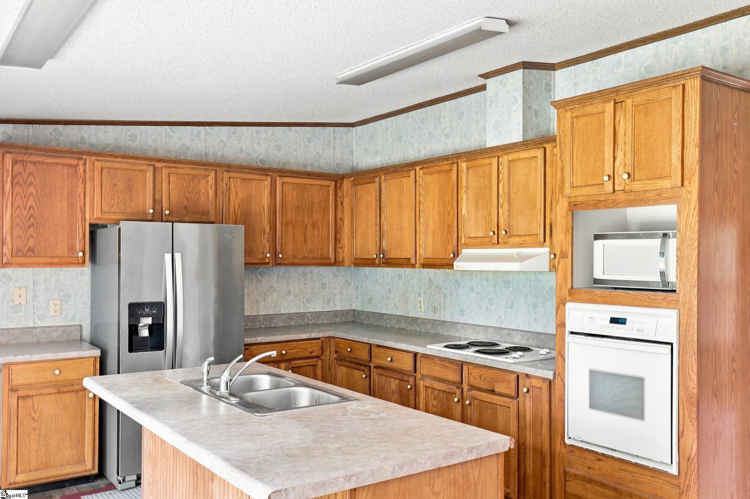 156 Falcon Ridge Drive Property Photo 17