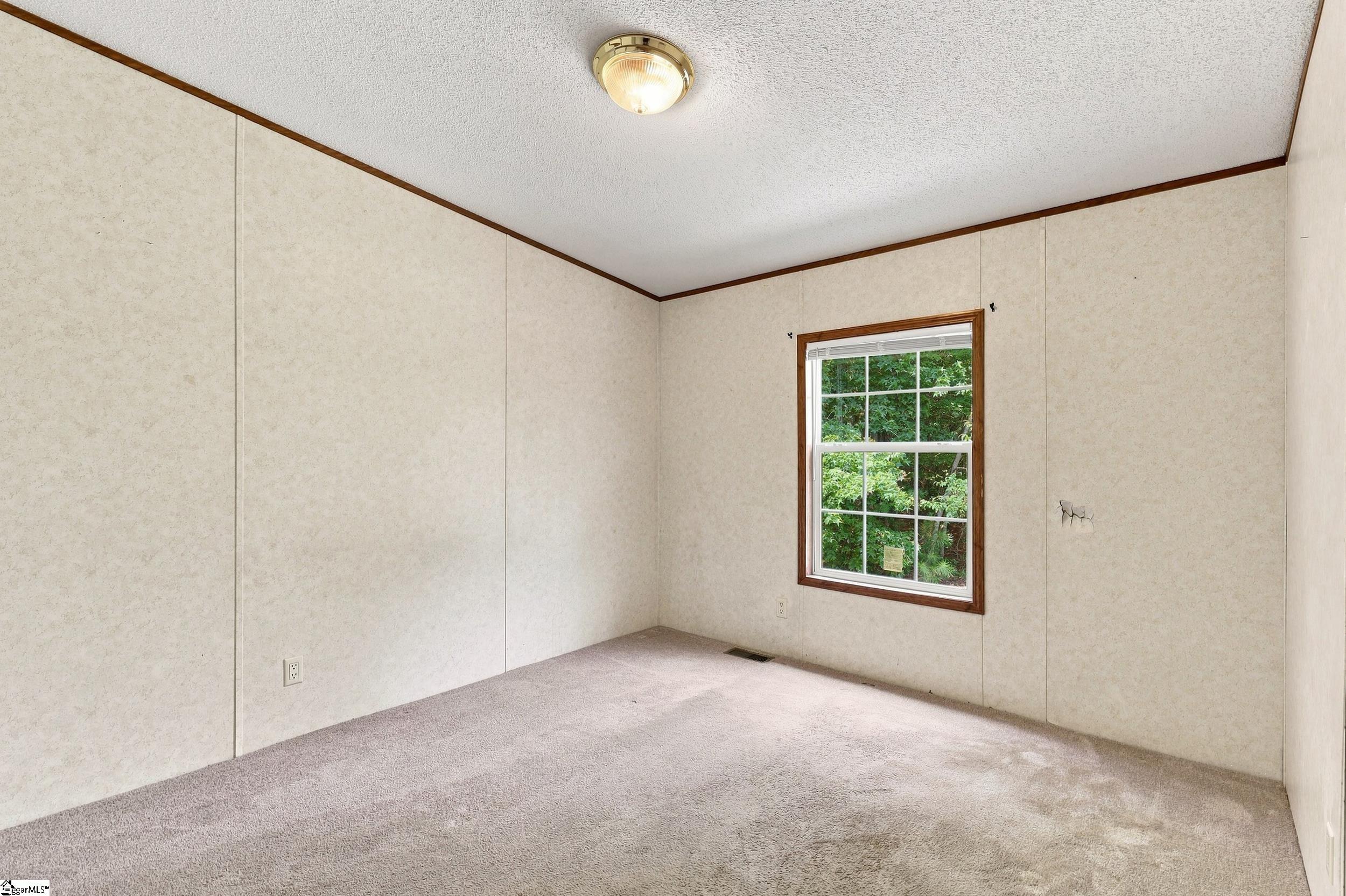 156 Falcon Ridge Drive Property Photo 24