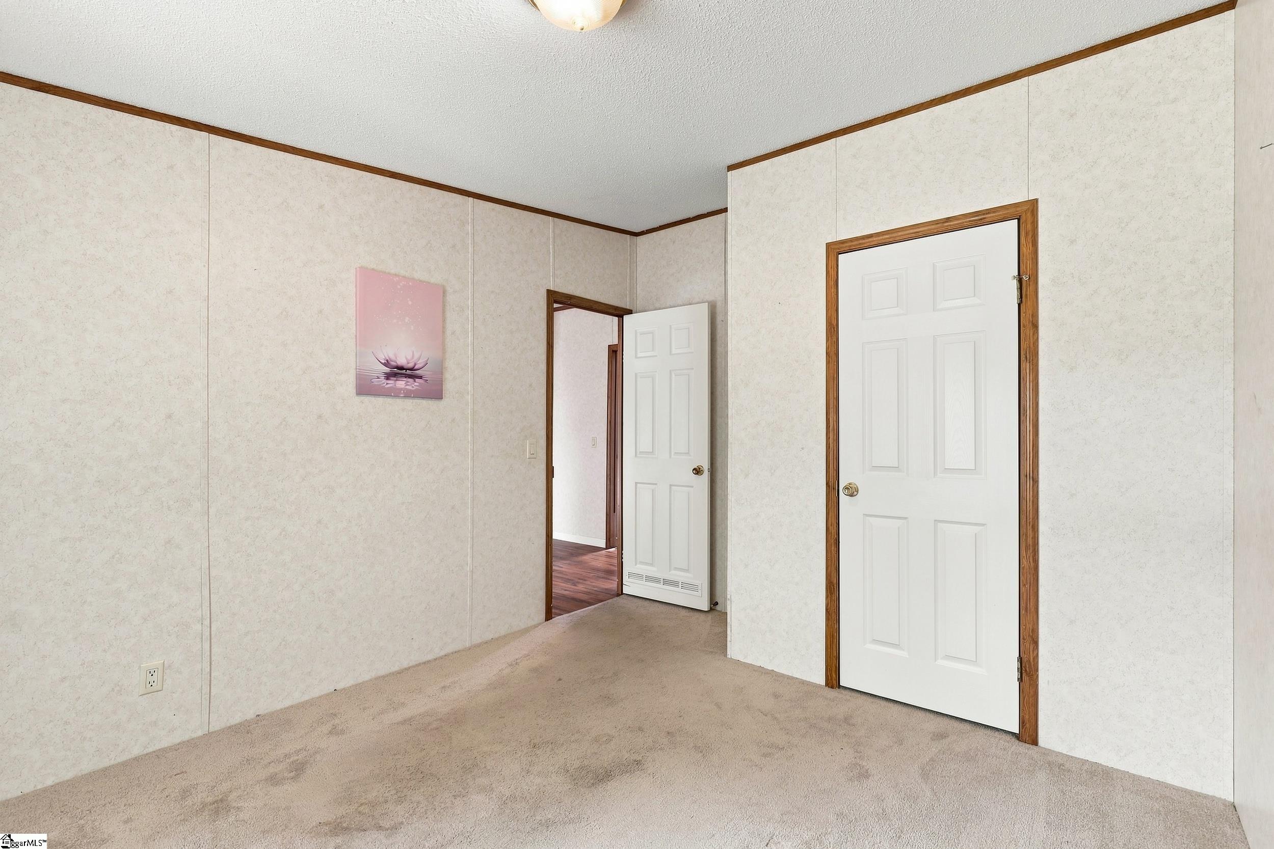 156 Falcon Ridge Drive Property Photo 25