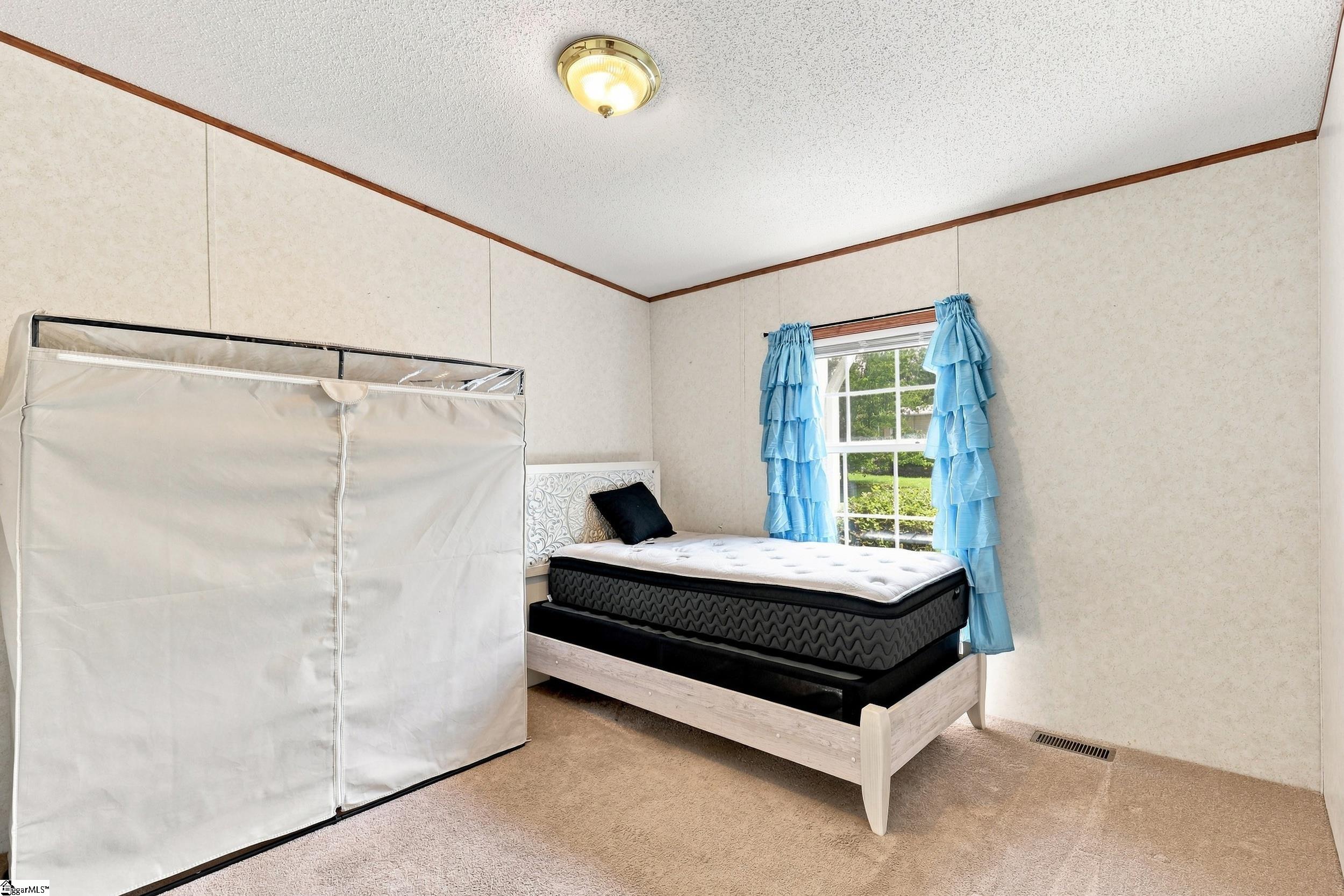 156 Falcon Ridge Drive Property Photo 29