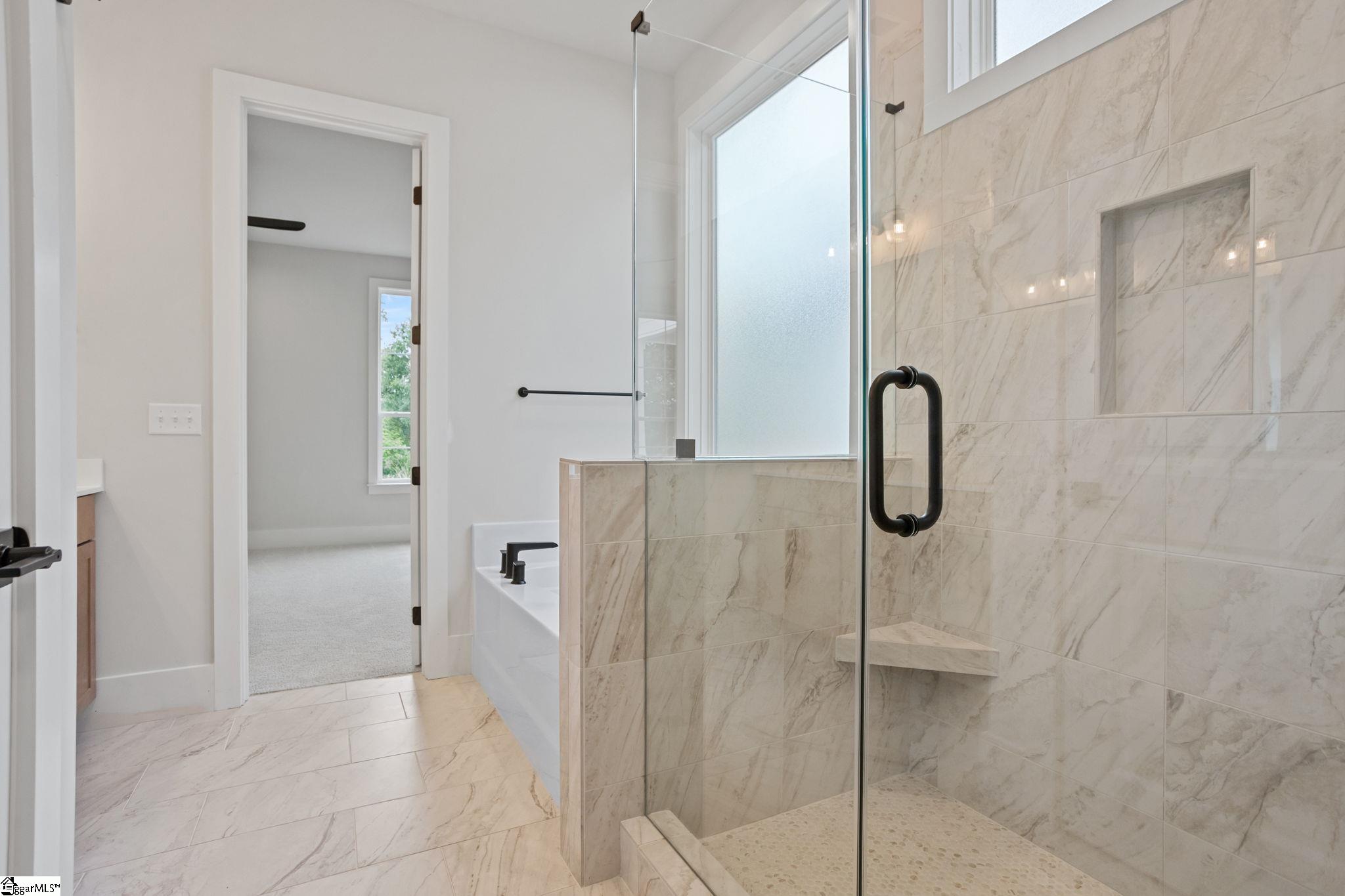 100 Adrian Way Property Photo 17