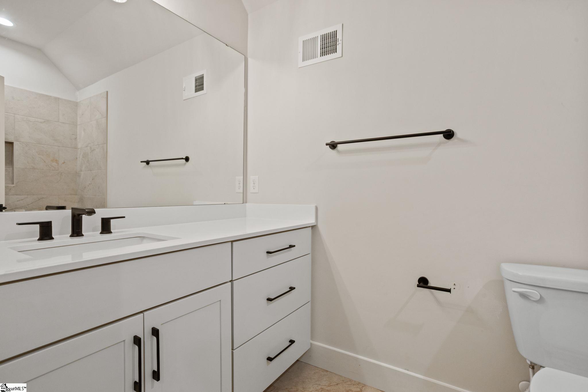 100 Adrian Way Property Photo 21