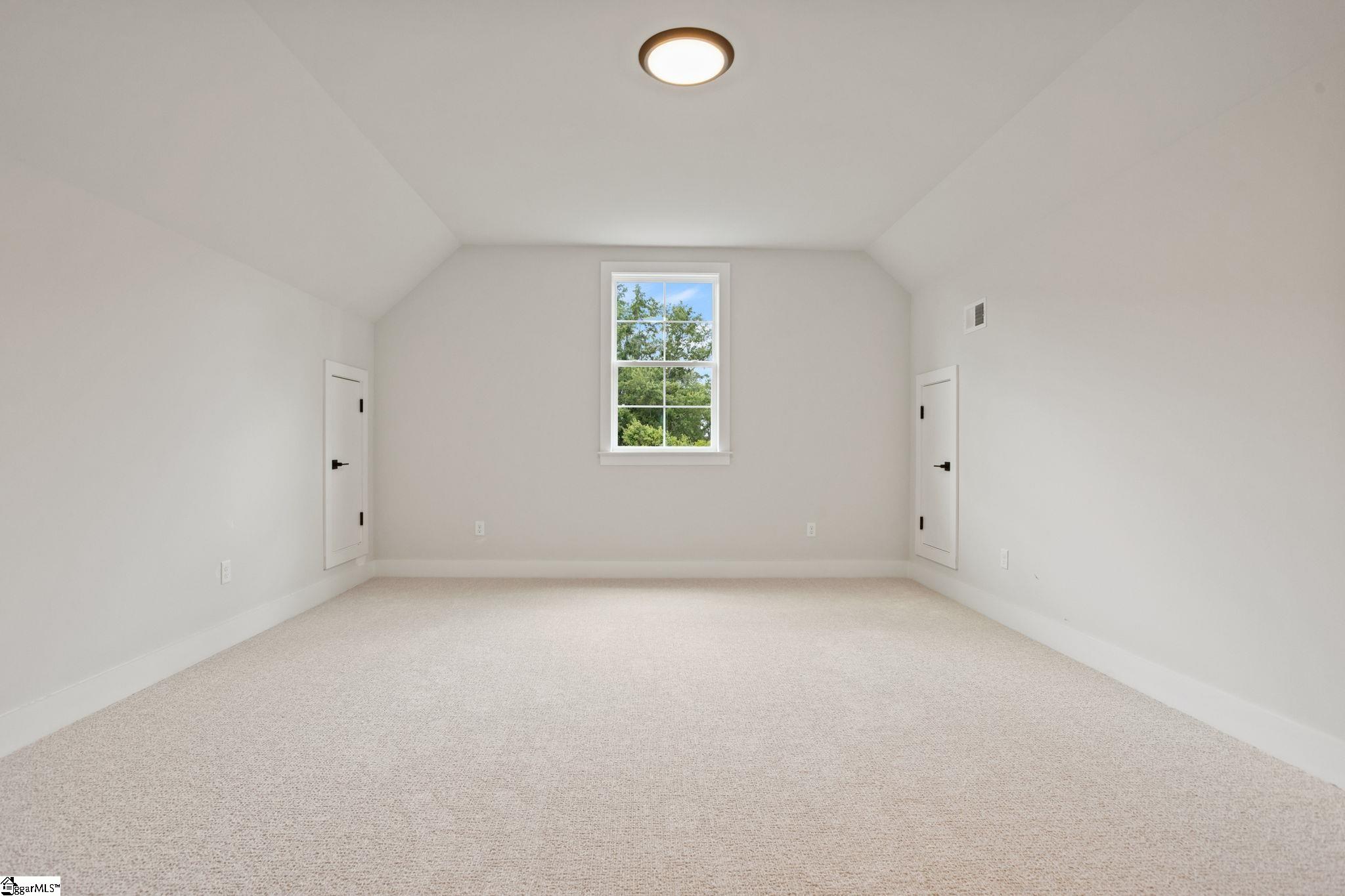 100 Adrian Way Property Photo 22