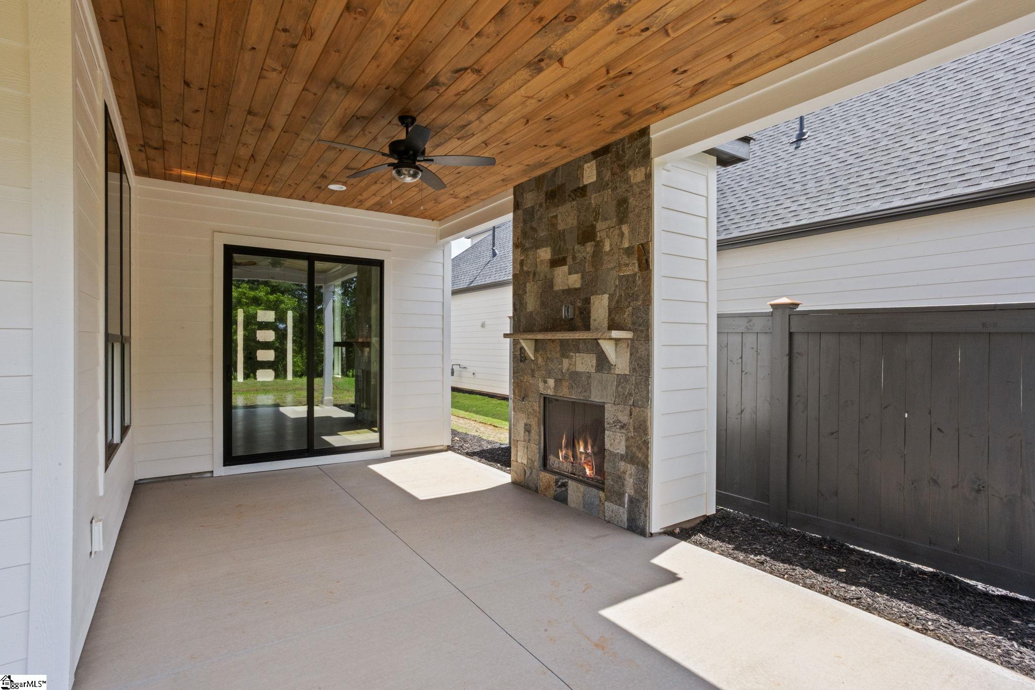 100 Adrian Way Property Photo 23