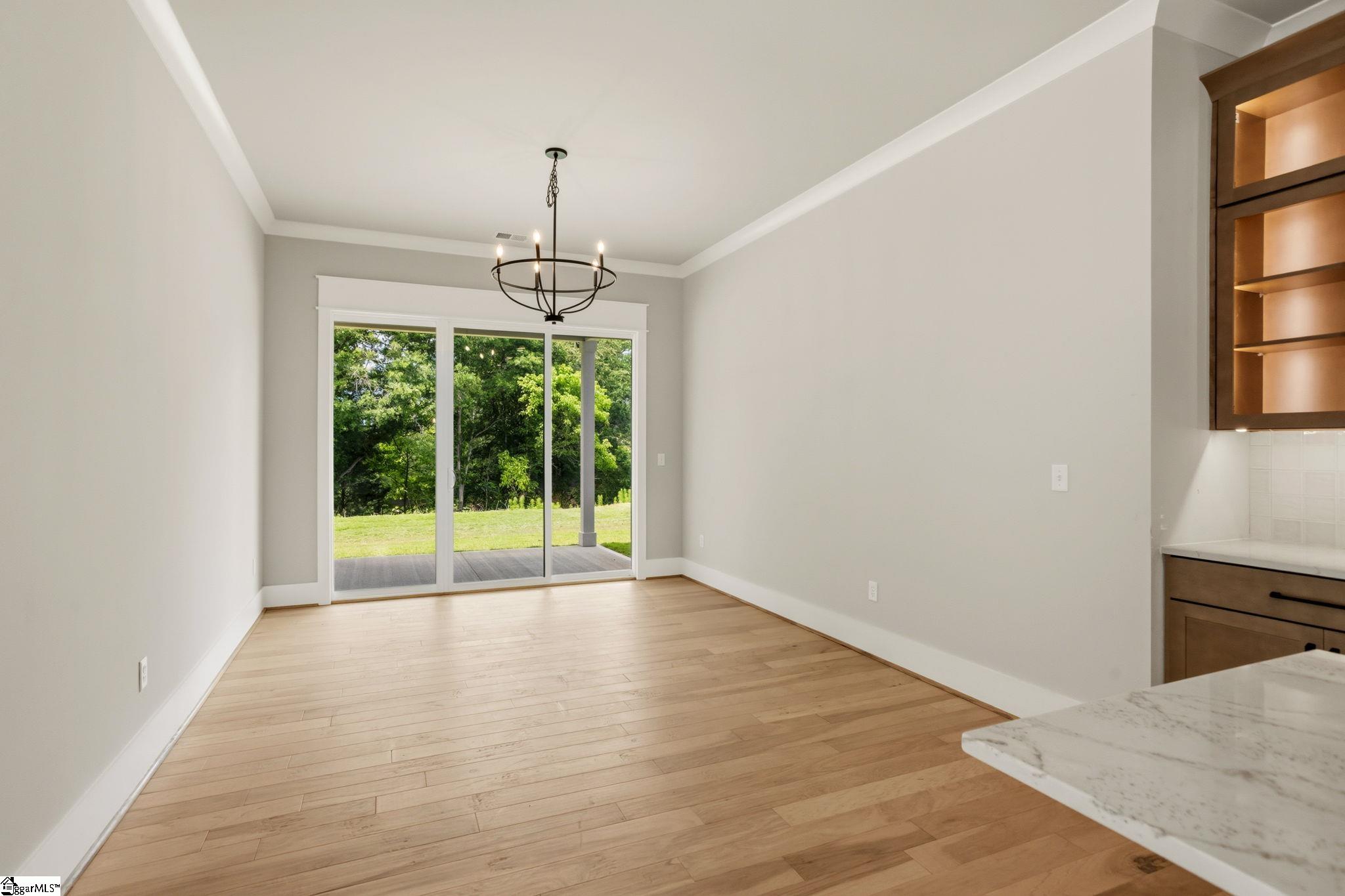 102 Adrian Way Property Photo 10