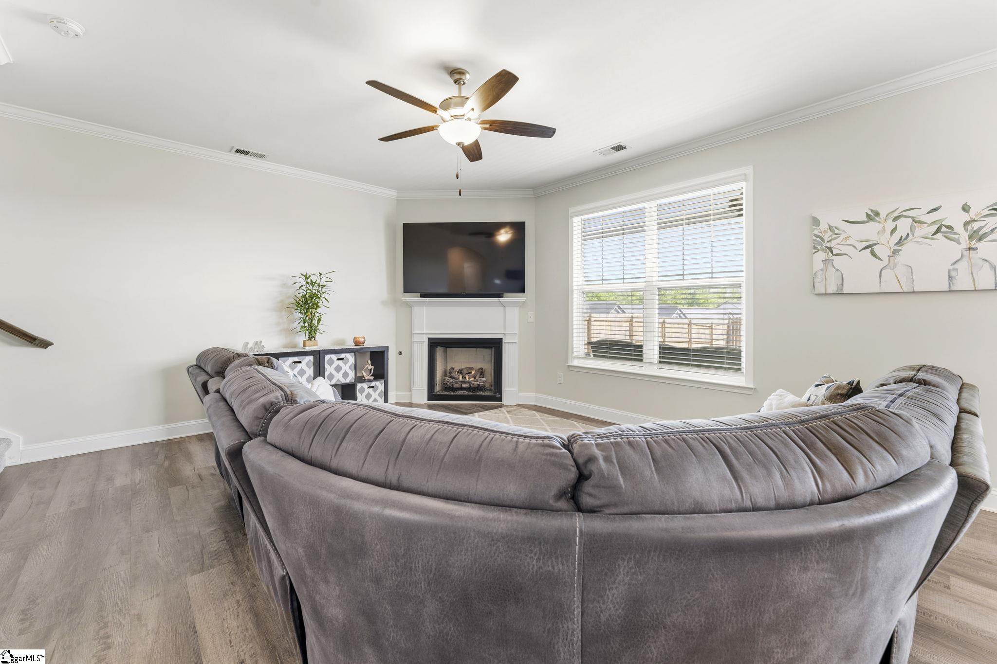 1407 Almaden Street Property Photo 5