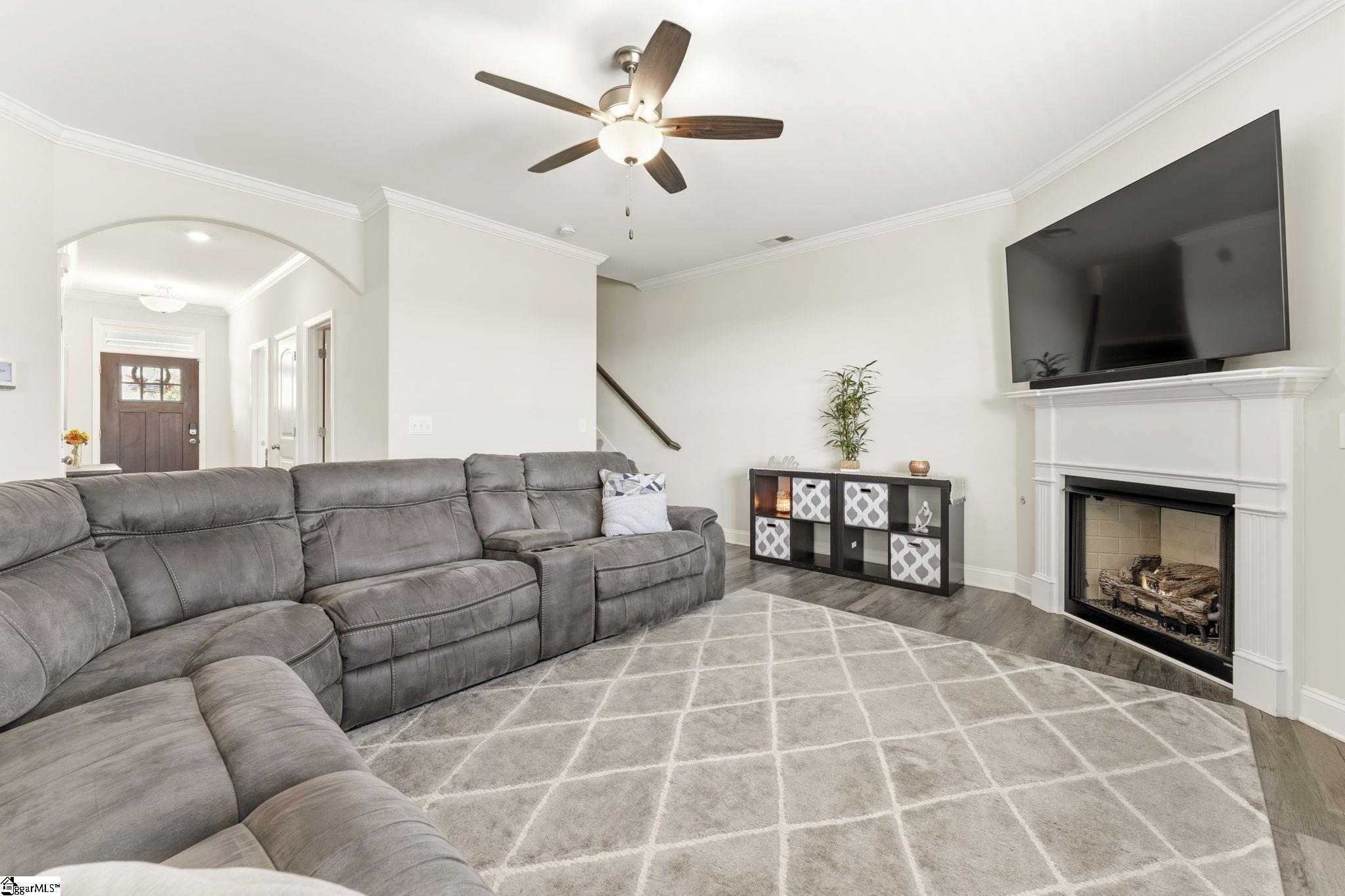 1407 Almaden Street Property Photo 8