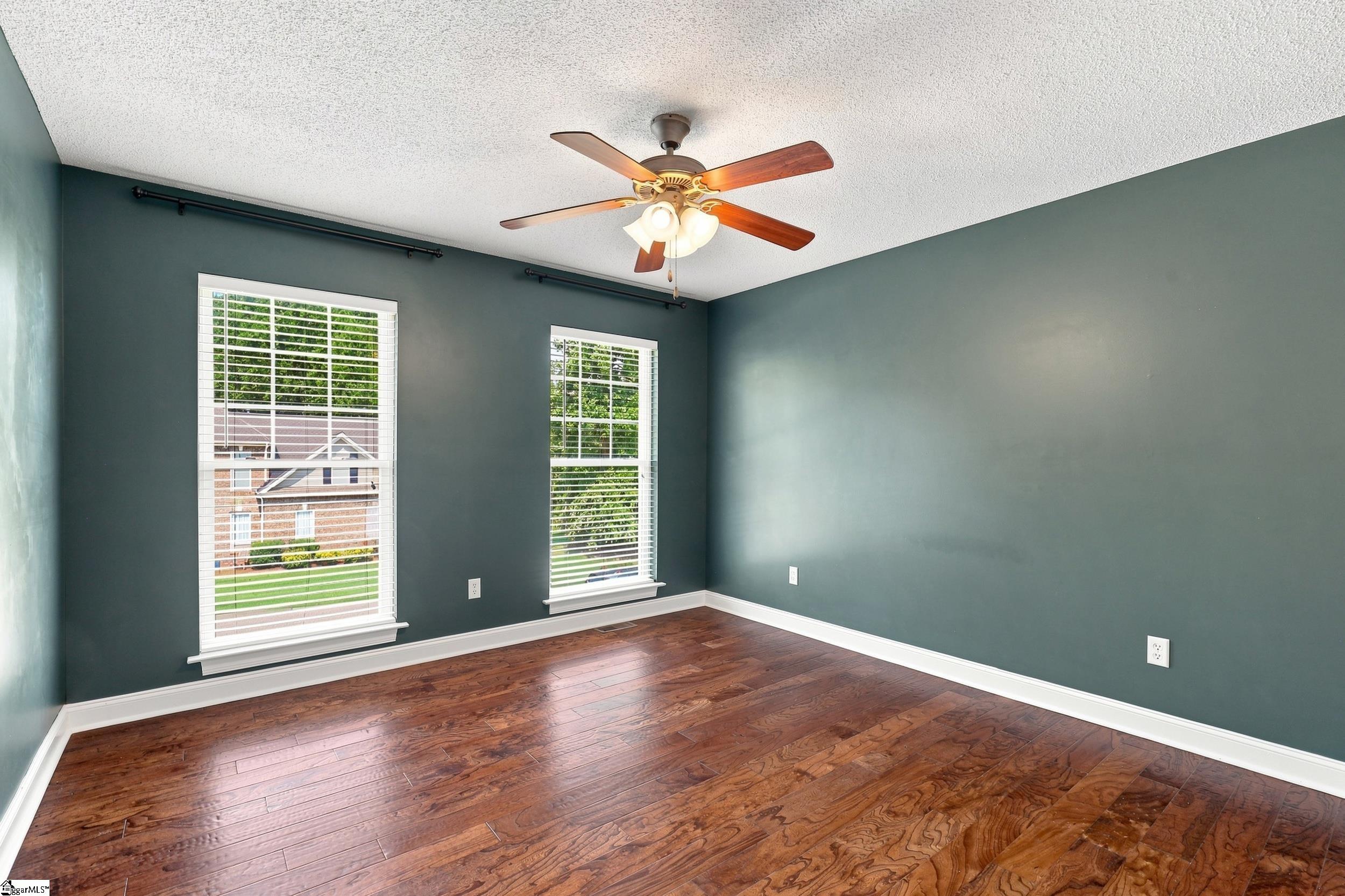 454 Morningmist Drive Property Photo 20