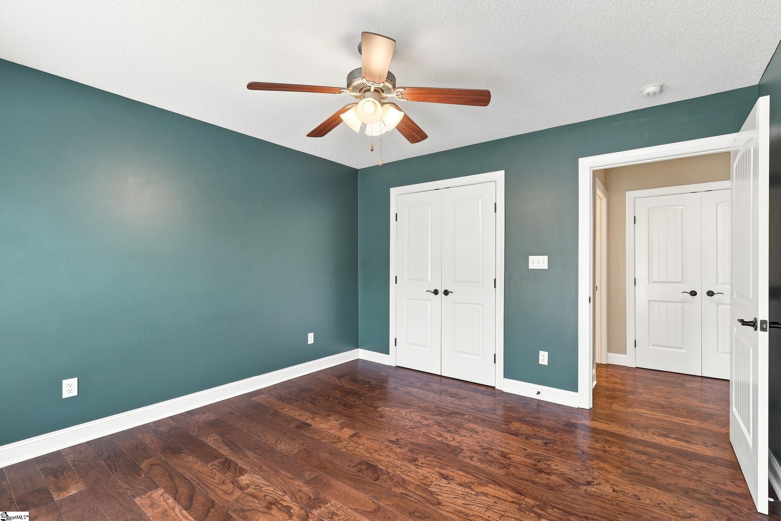 454 Morningmist Drive Property Photo 21
