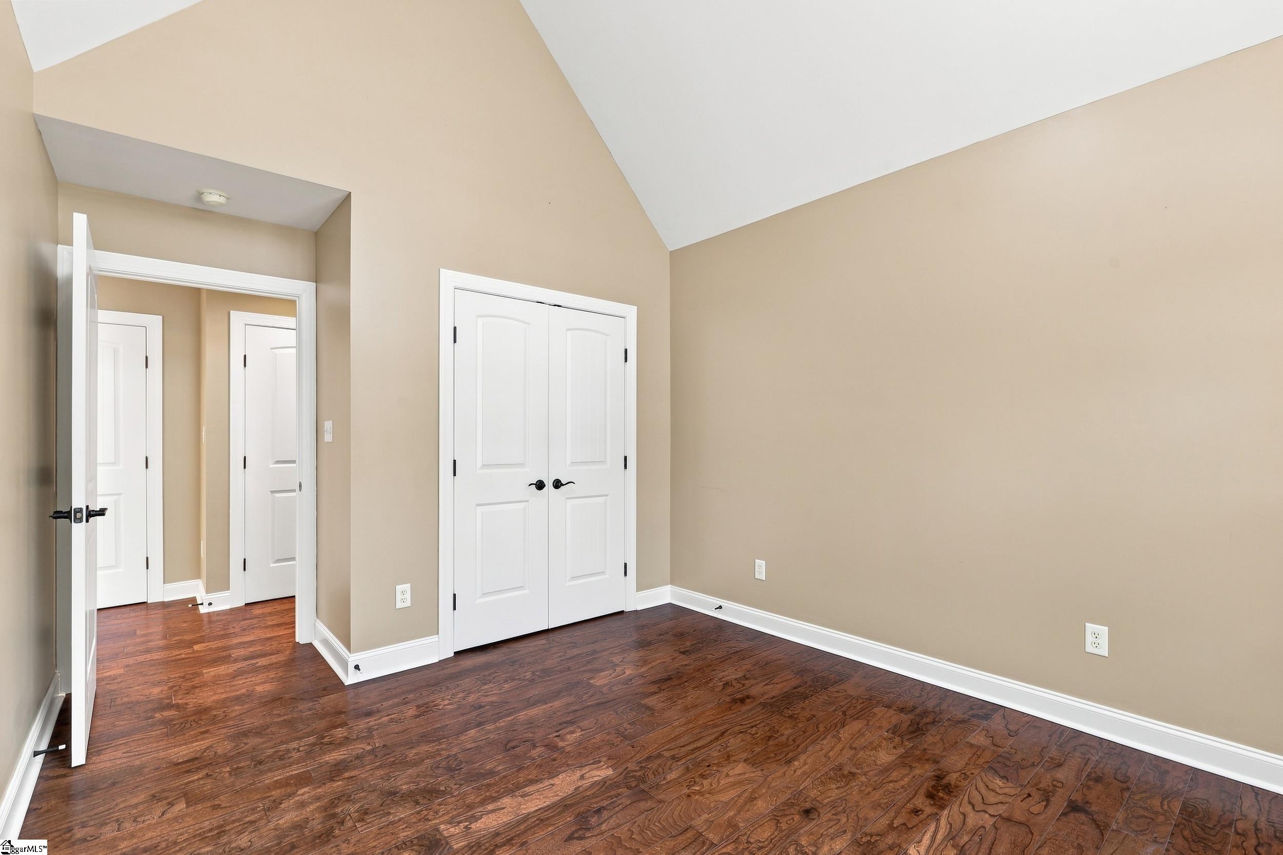 454 Morningmist Drive Property Photo 24