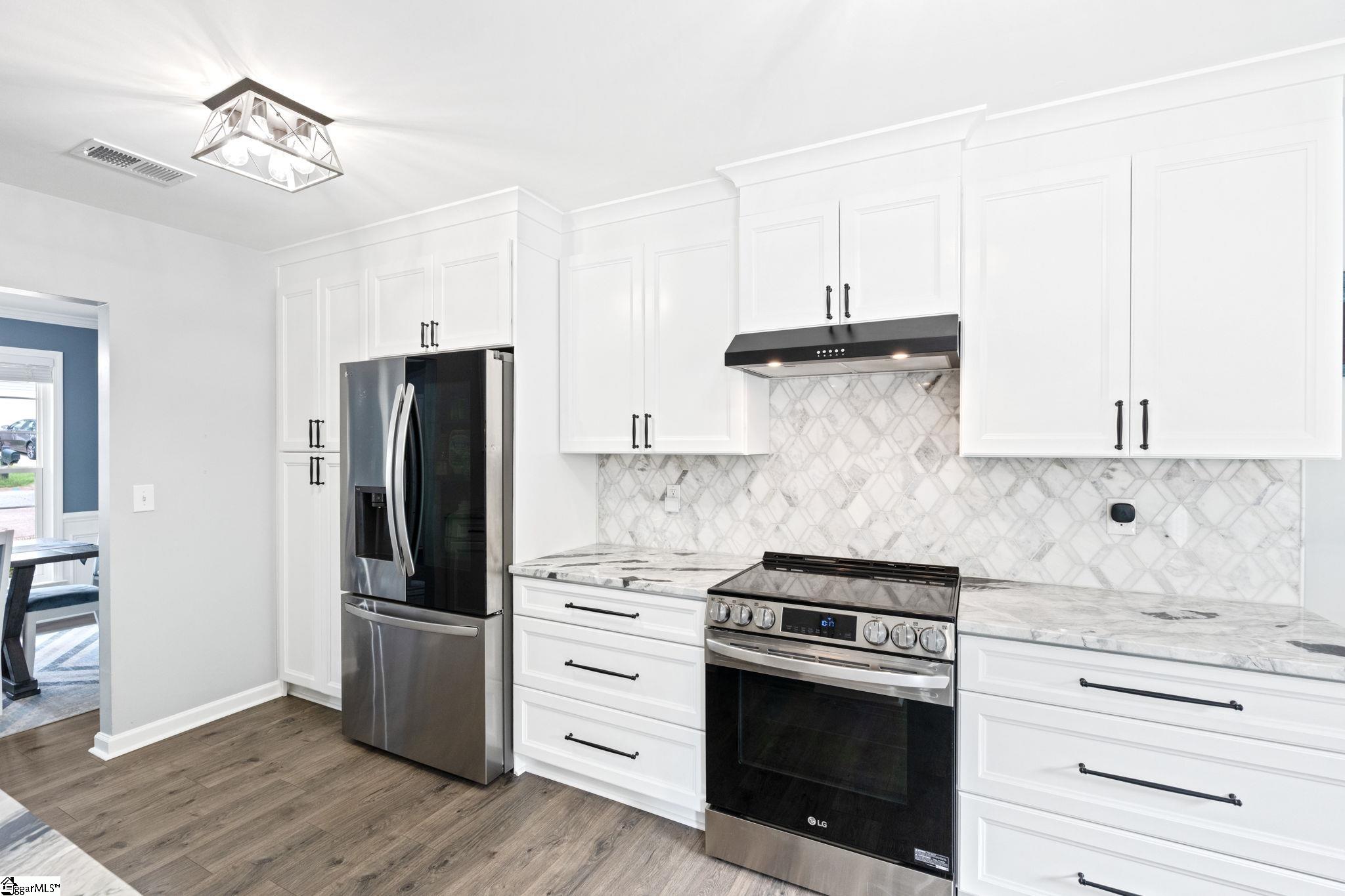 124 Sandy Lane Property Photo 17