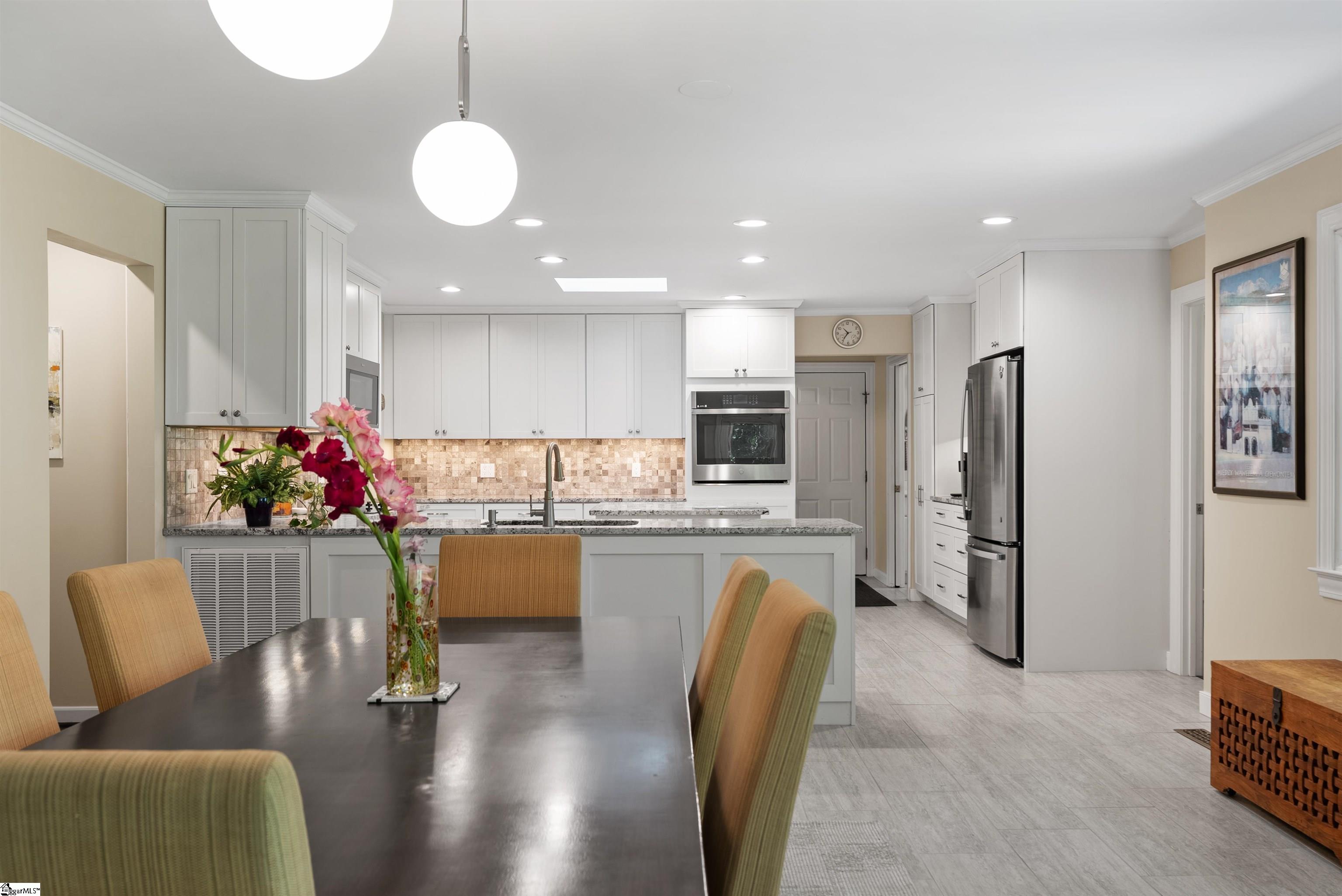 1600622 Property Photo 12