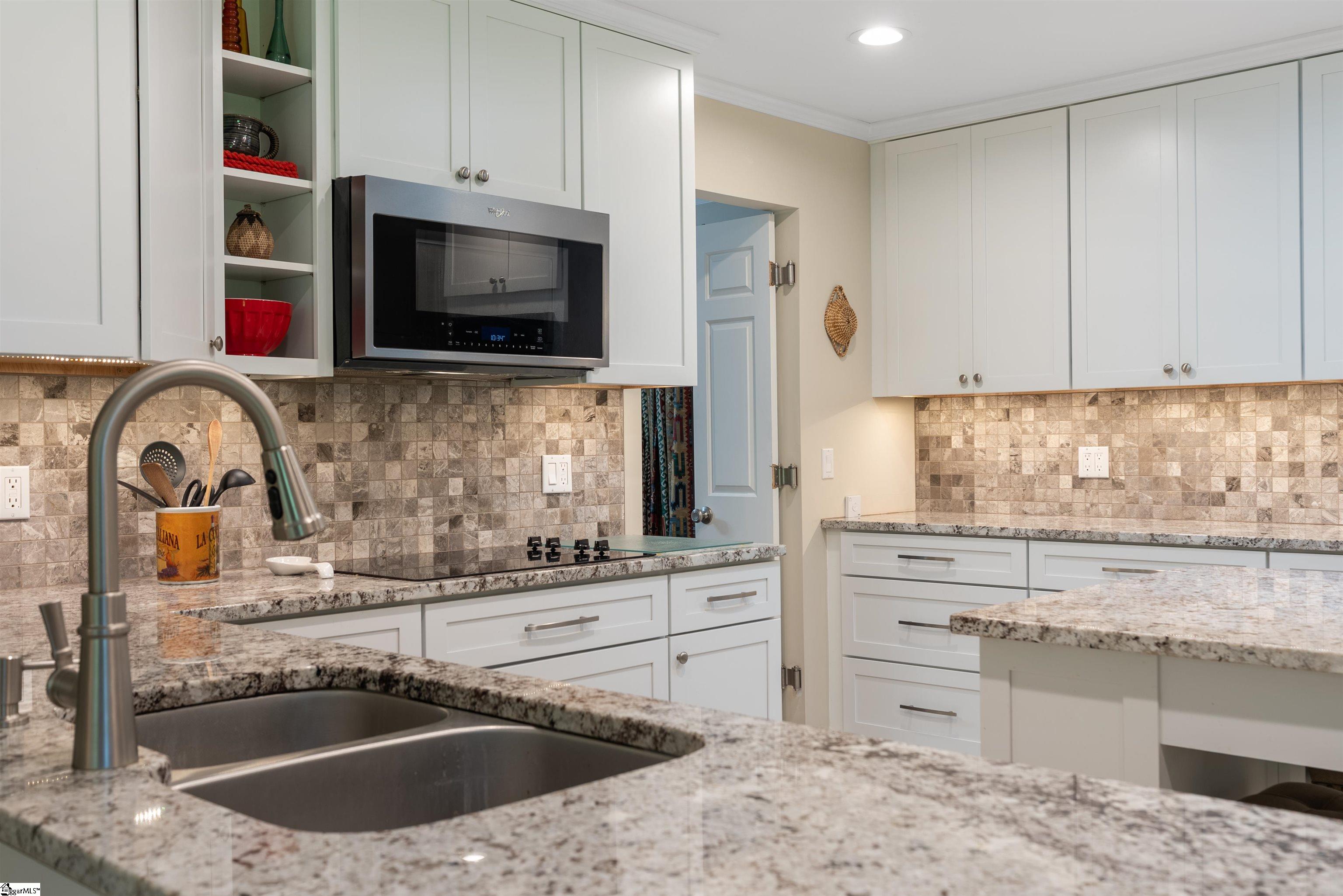 1600622 Property Photo 15