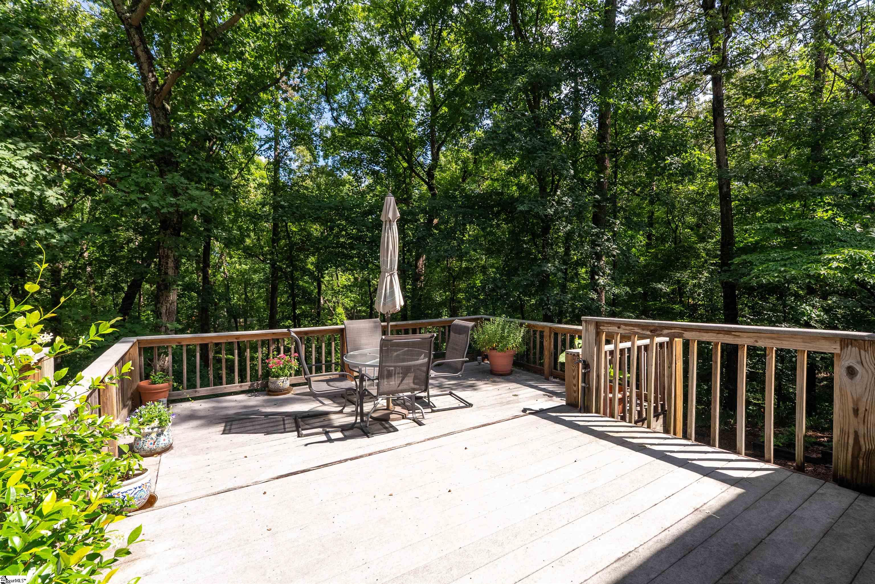 1600622 Property Photo 17