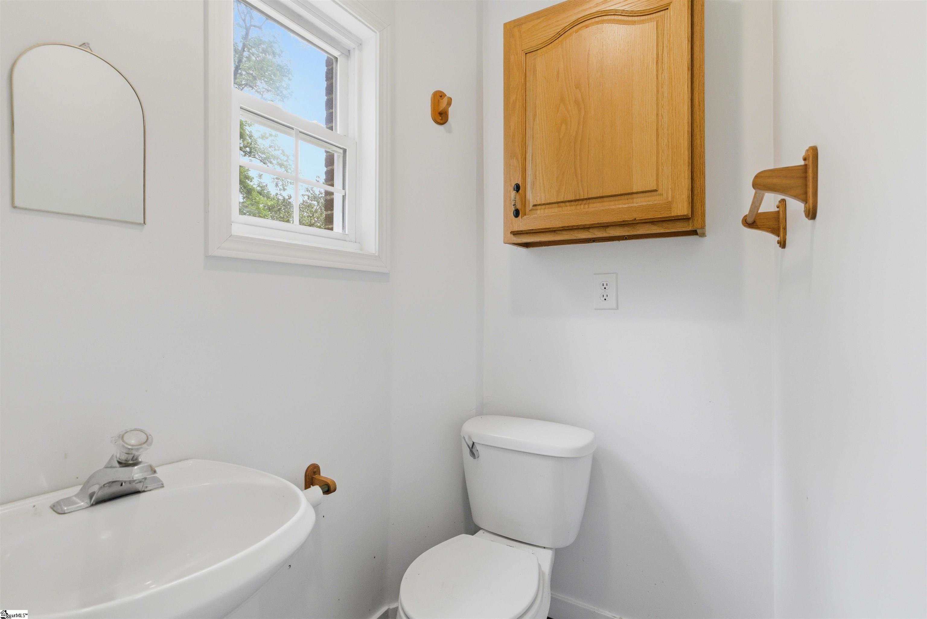 511 E Cambridge Avenue Property Photo 28