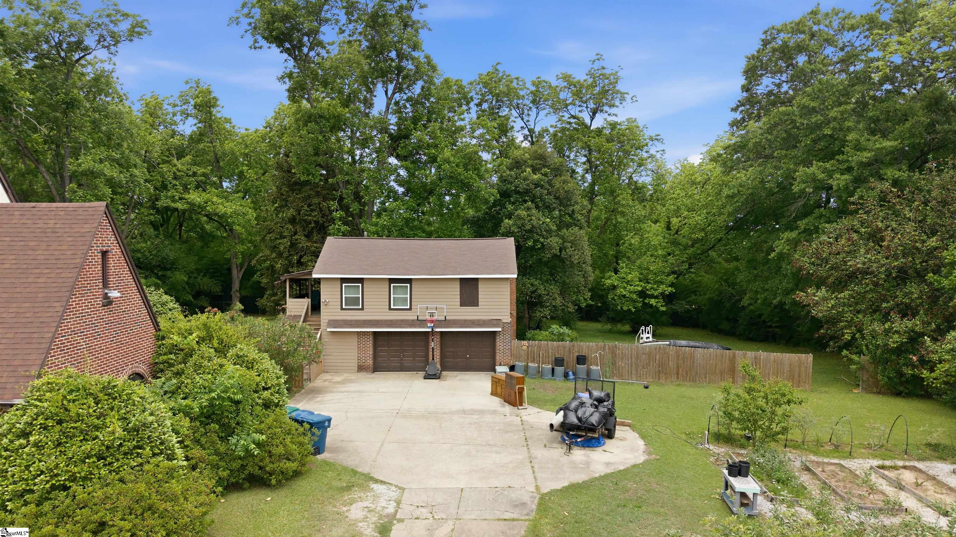 511 E Cambridge Avenue Property Photo 29