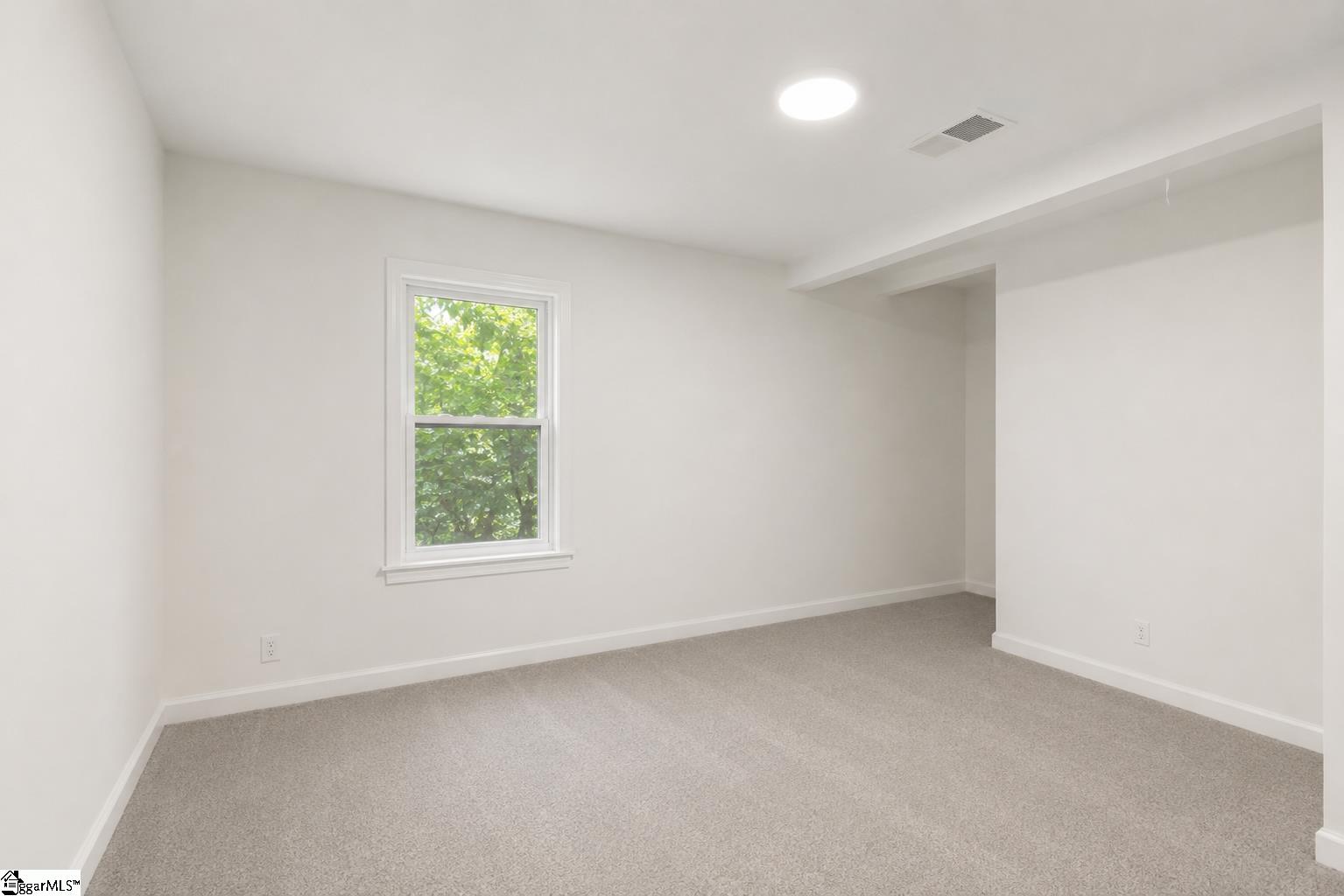 511 E Cambridge Avenue Property Photo 36