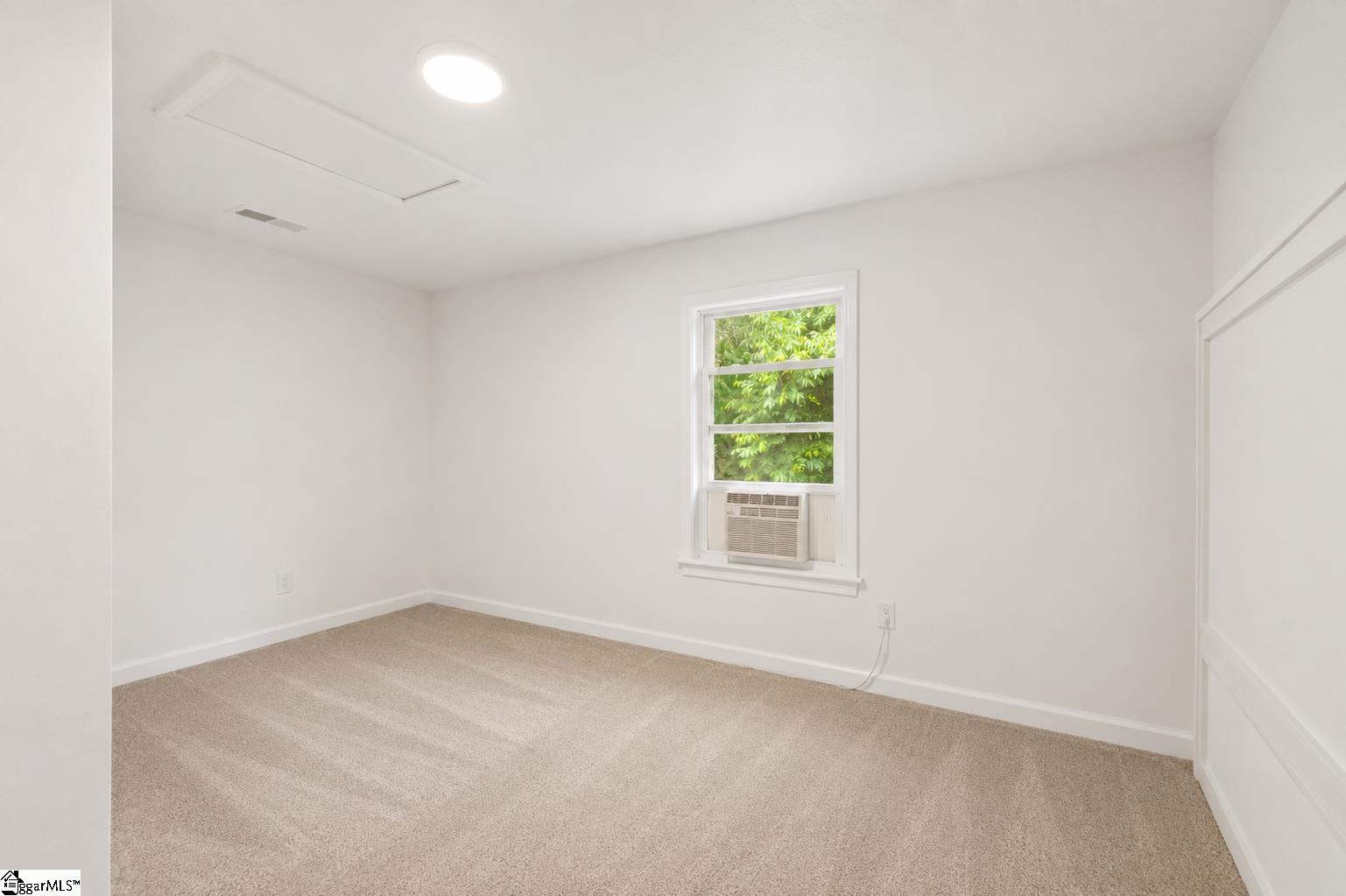 511 E Cambridge Avenue Property Photo 37