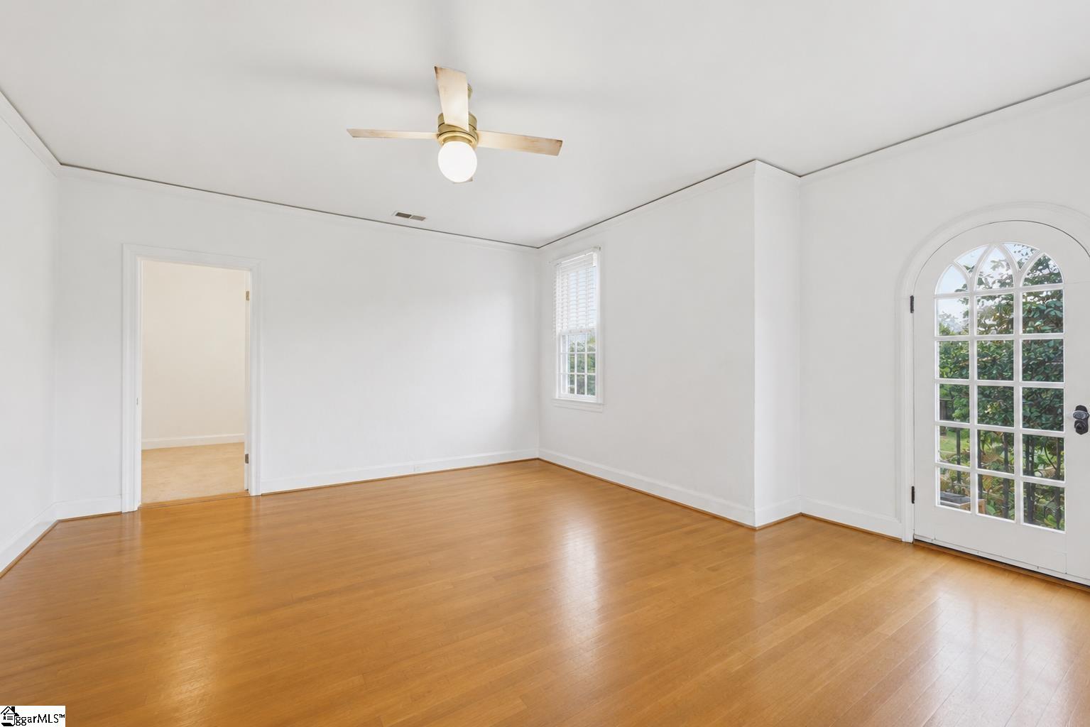 511 E Cambridge Avenue Property Photo 38