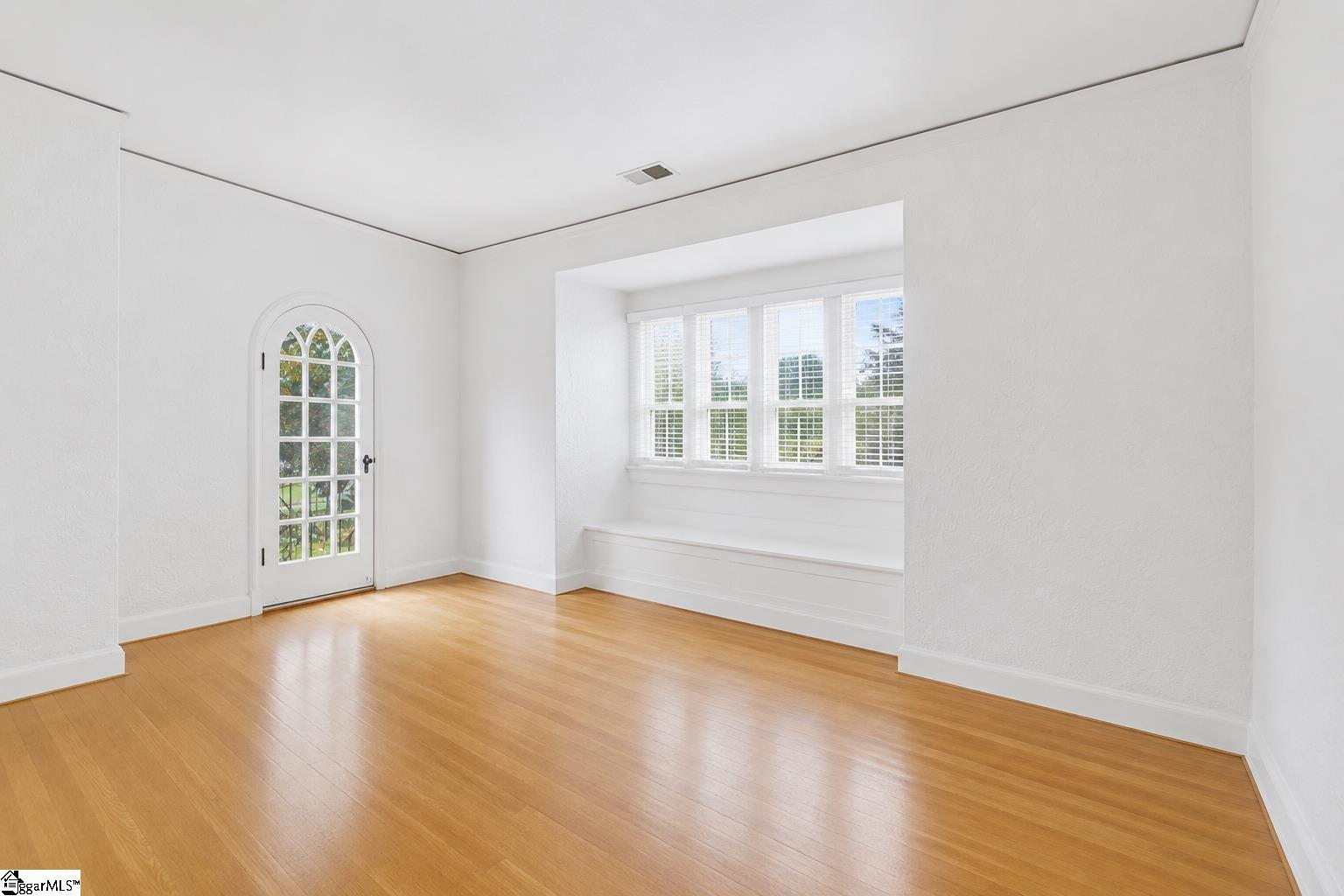 511 E Cambridge Avenue Property Photo 39