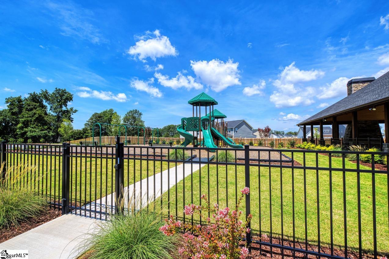 1600629 Property Photo 6