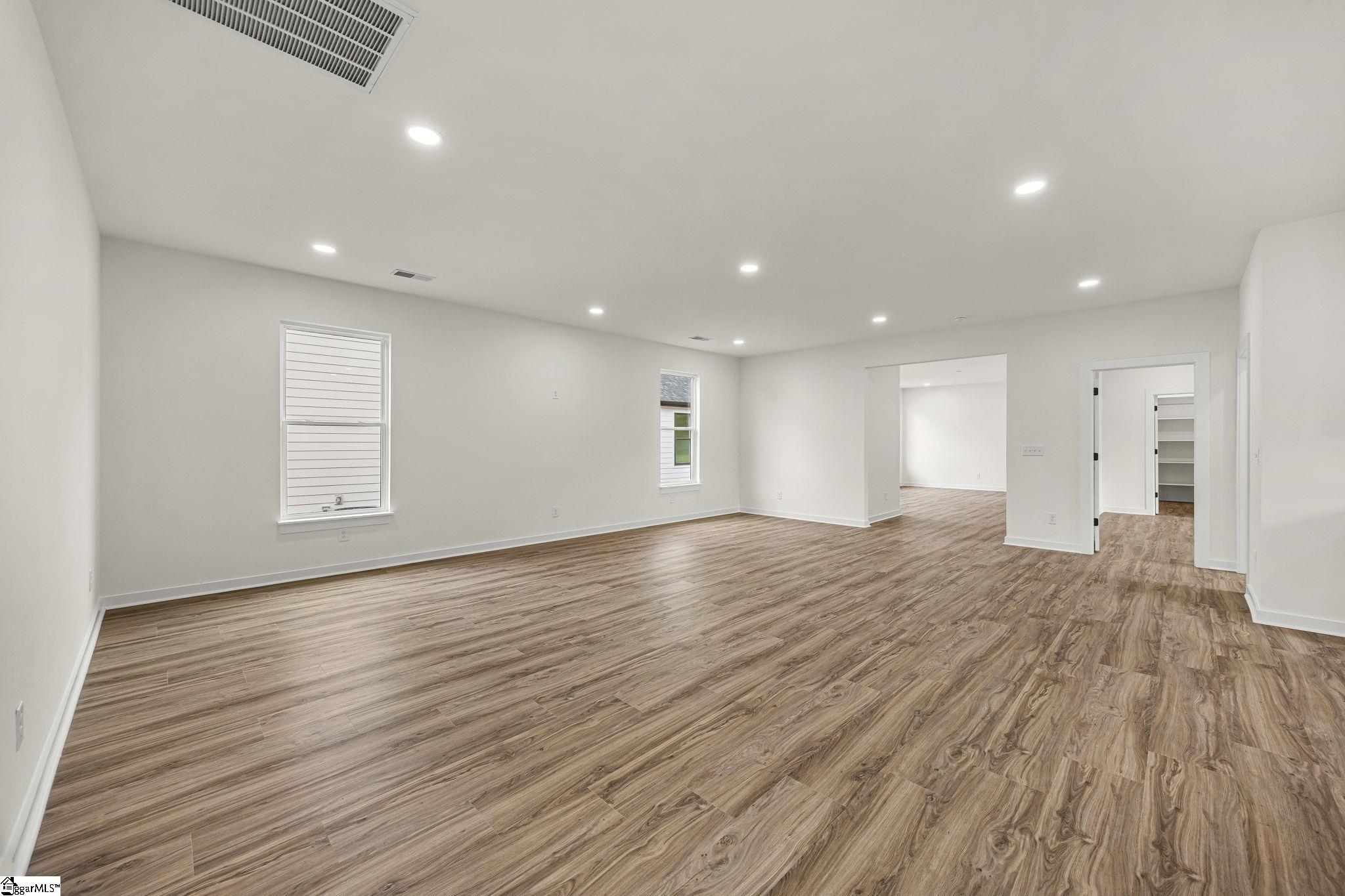 204 Liberty Drive Property Photo 10