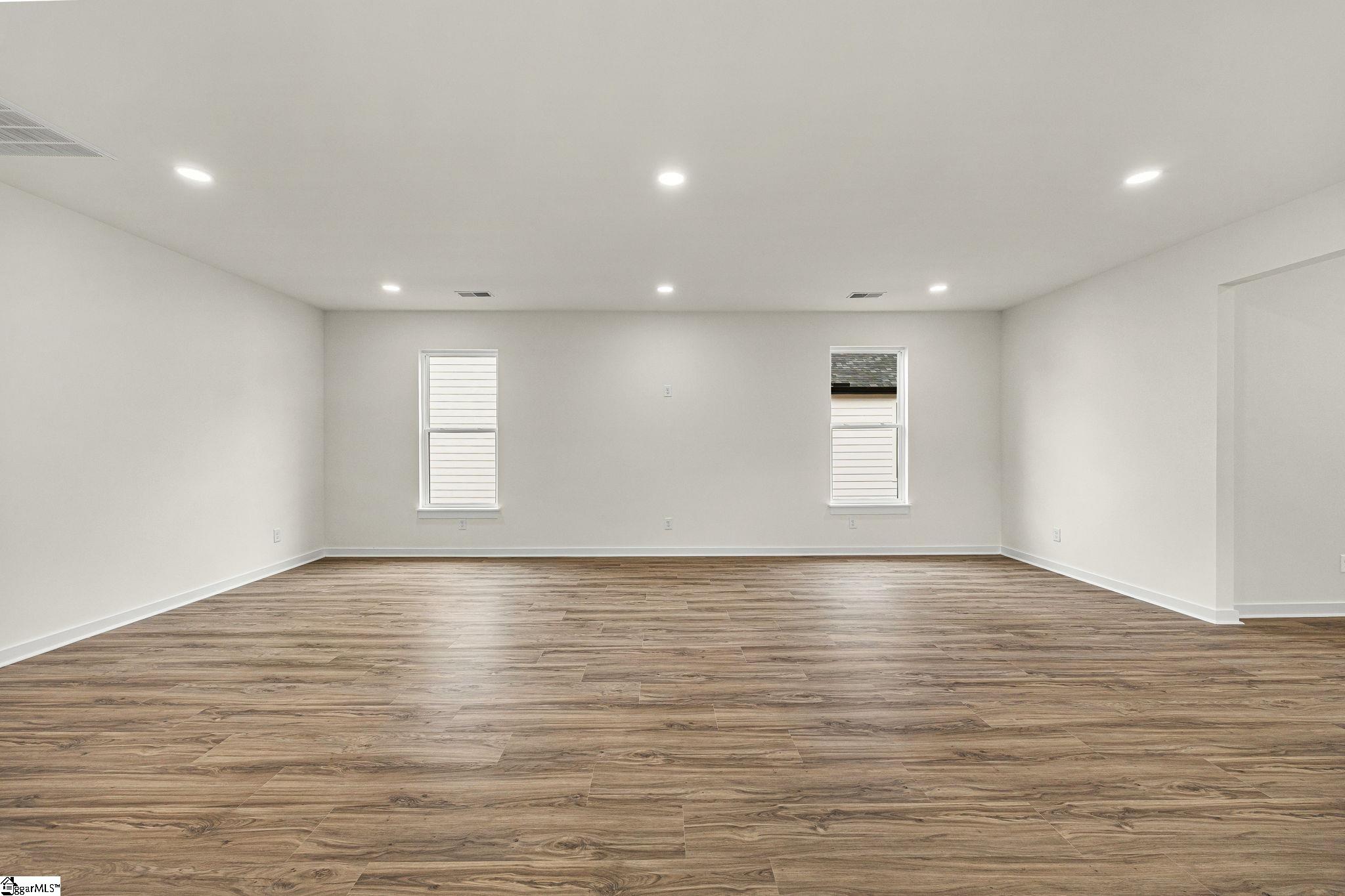 204 Liberty Drive Property Photo 12