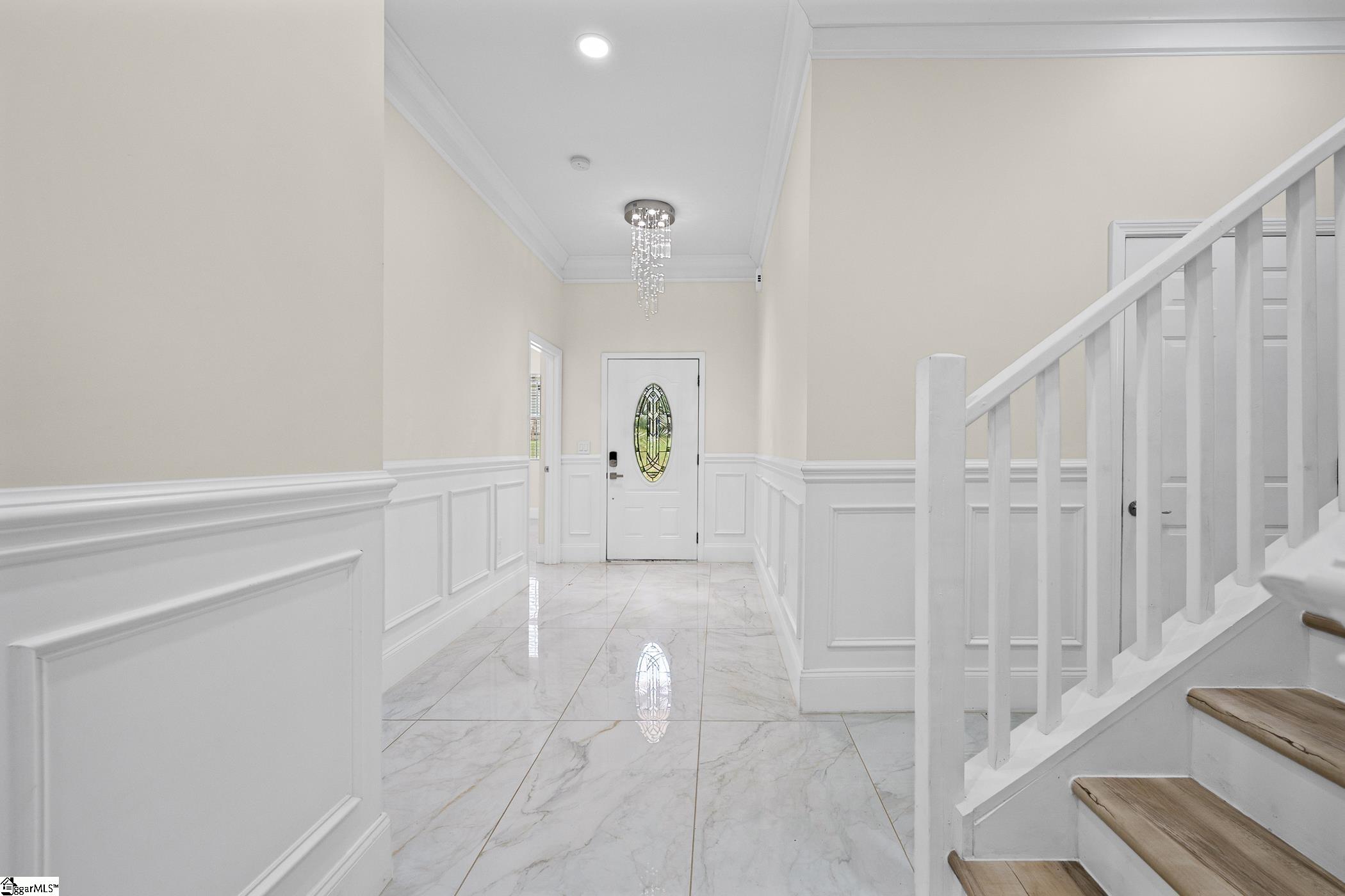 110 Alder Court Property Photo 4