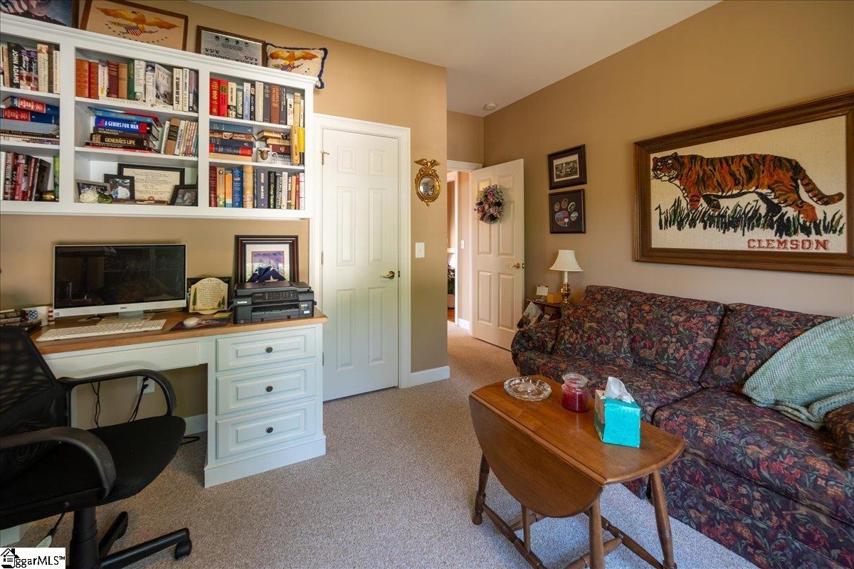 106 Carson Court Property Photo 13