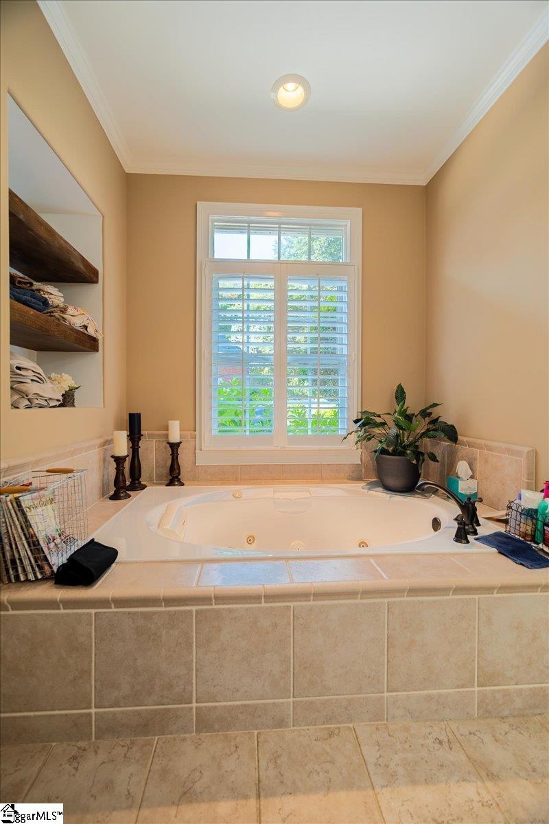 106 Carson Court Property Photo 29