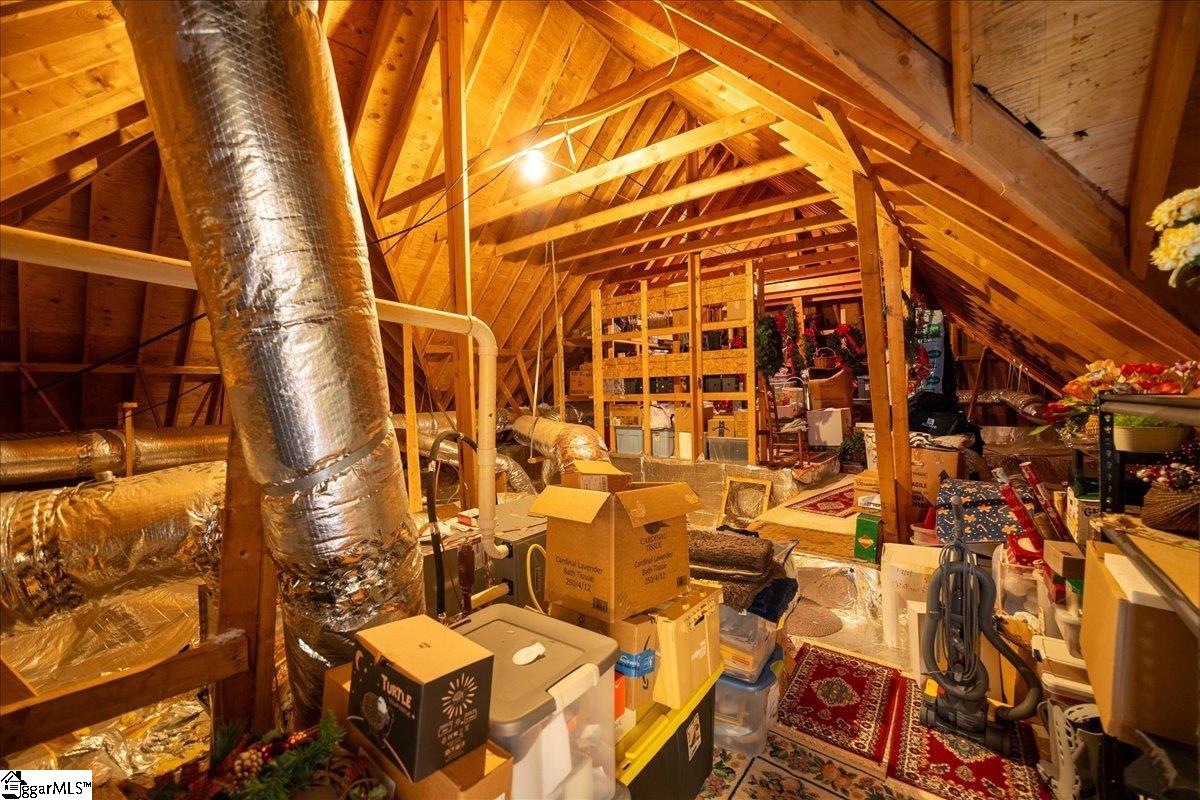 106 Carson Court Property Photo 37