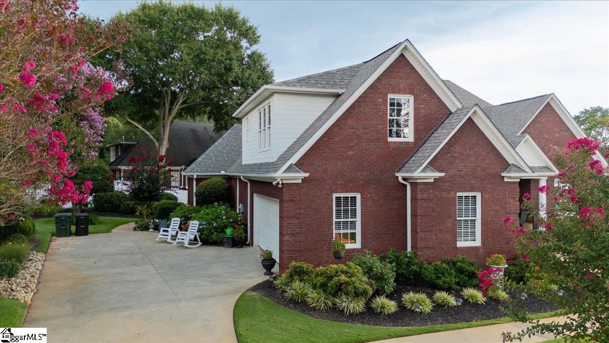 106 Carson Court Property Photo 45