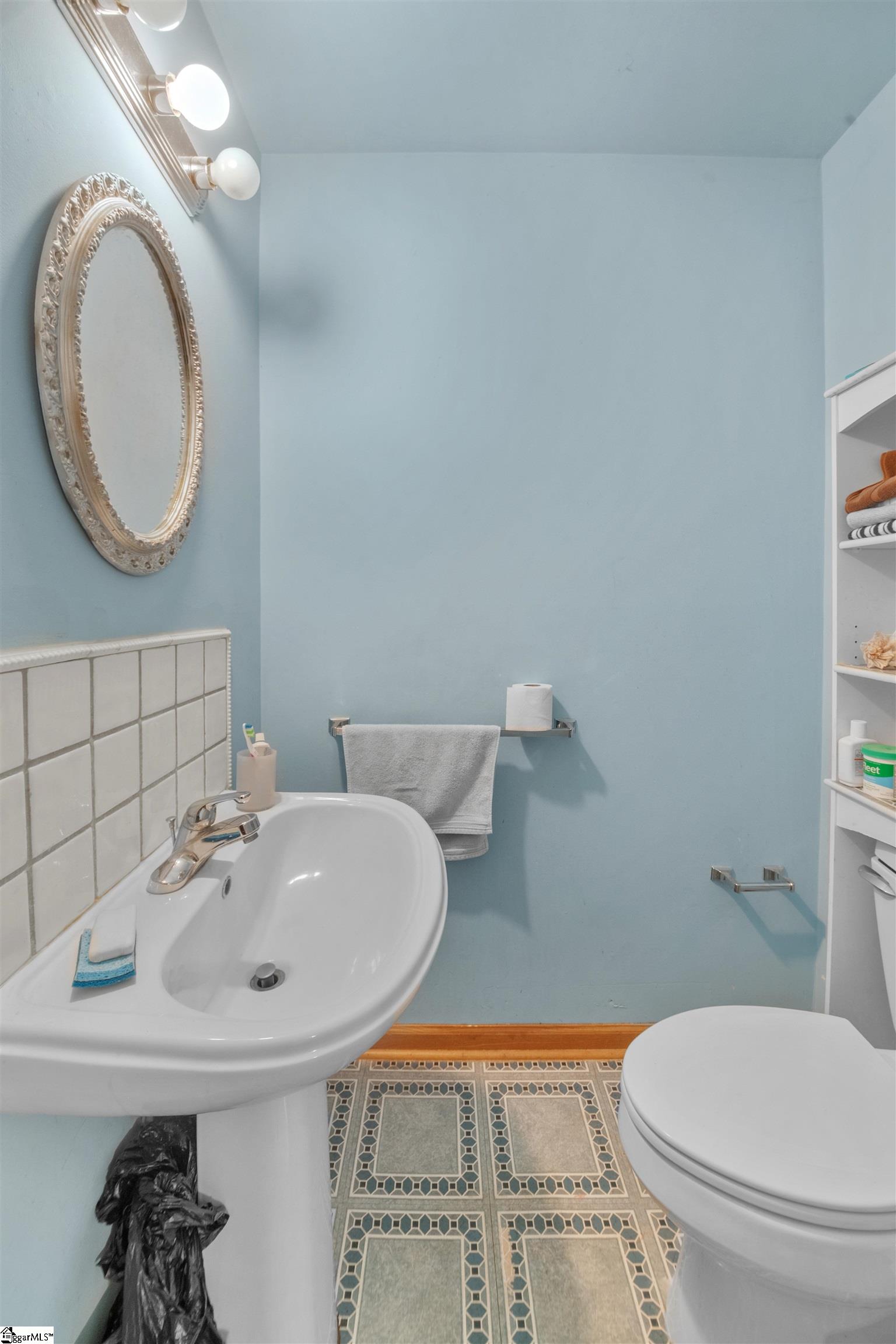 120 Jay Drive Property Photo 17