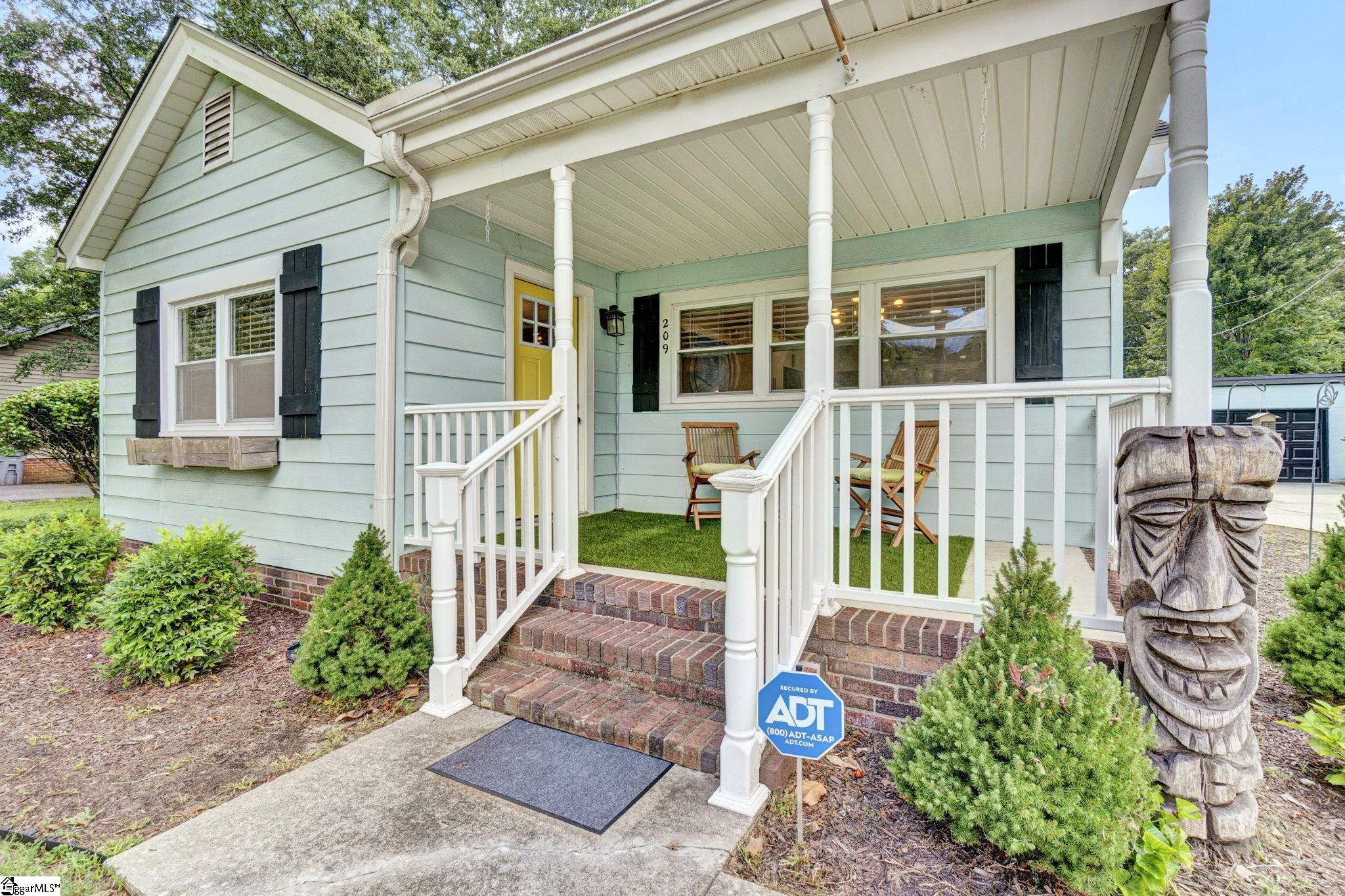 209 Donnan Road Property Photo 3