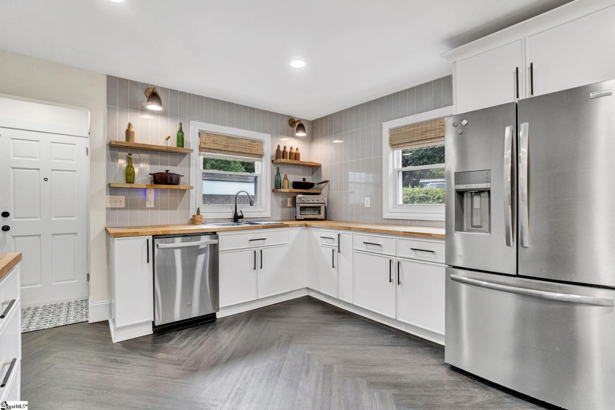 209 Donnan Road Property Photo 17