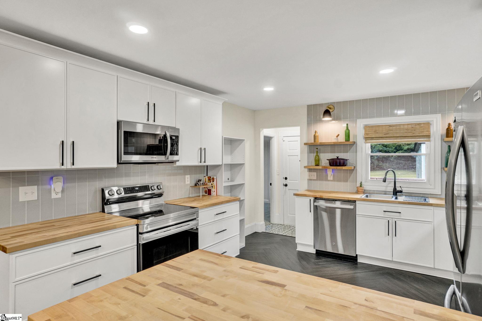 209 Donnan Road Property Photo 19