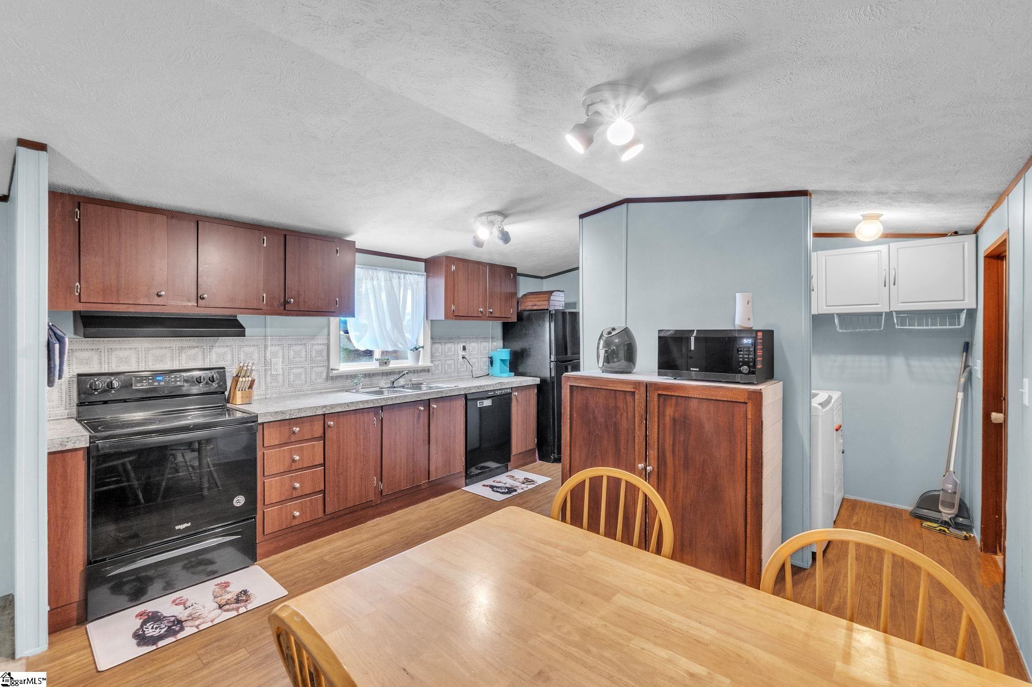 188 Porter Road Property Photo 10