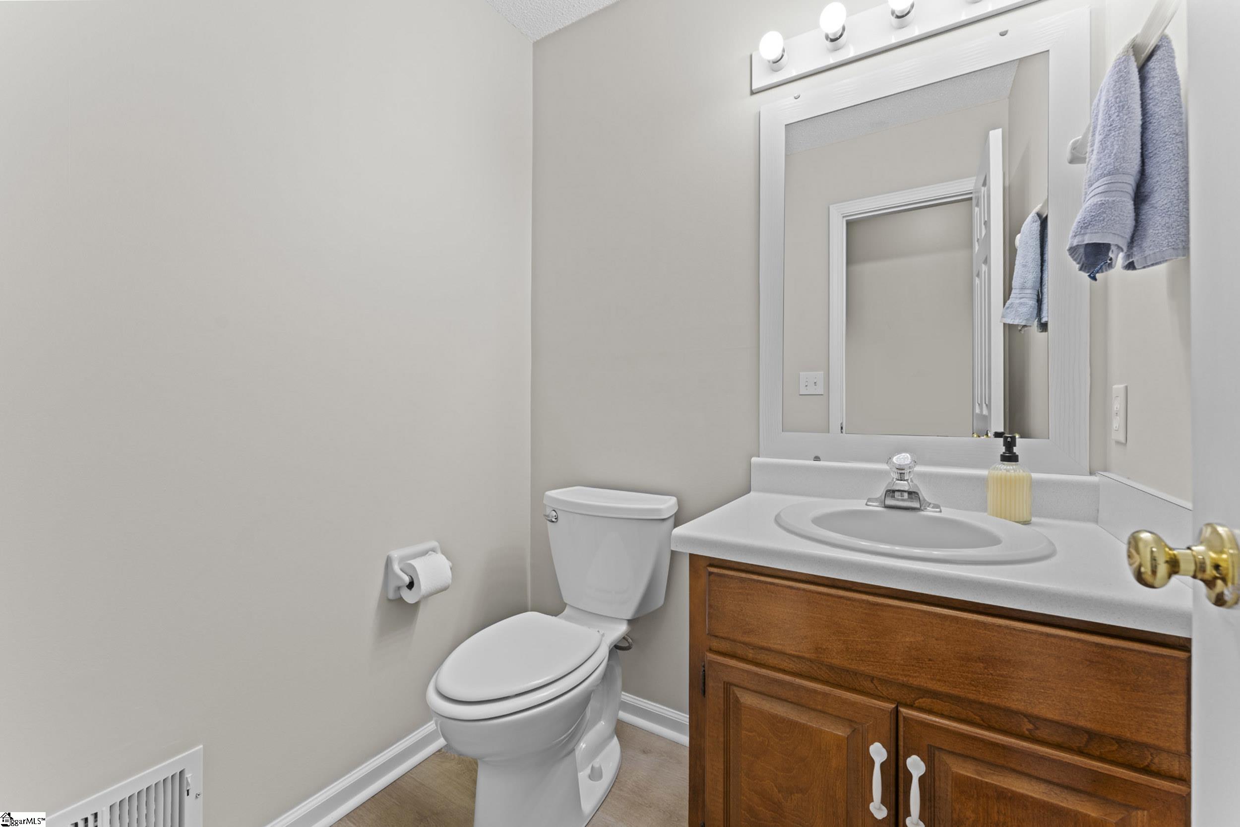 212 Gray Drive Property Photo 22
