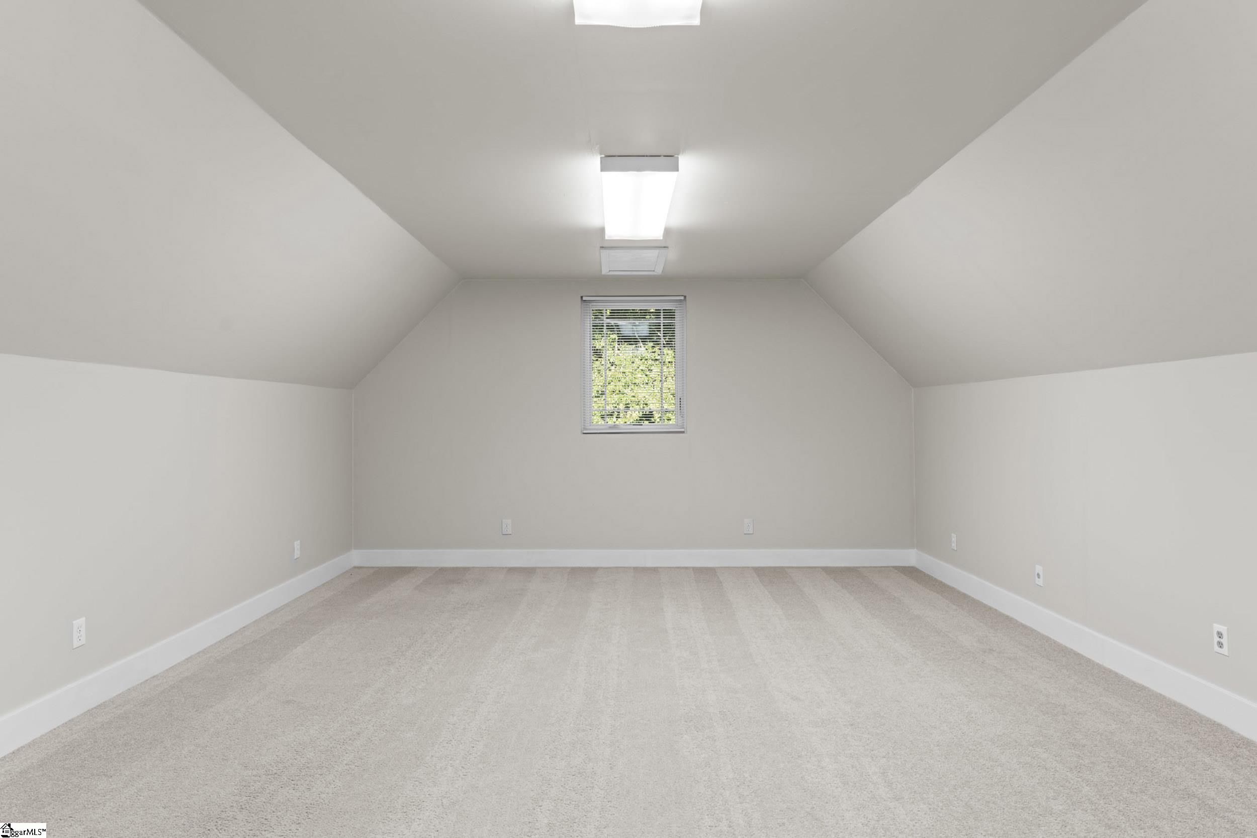 212 Gray Drive Property Photo 34
