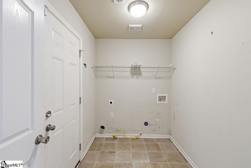 105 Eagles View Court Property Photo 6