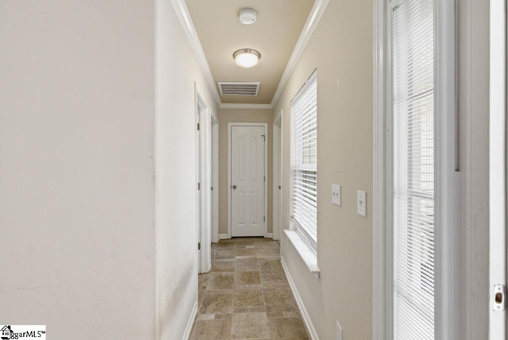 105 Eagles View Court Property Photo 8