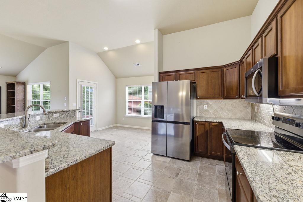 105 Eagles View Court Property Photo 18