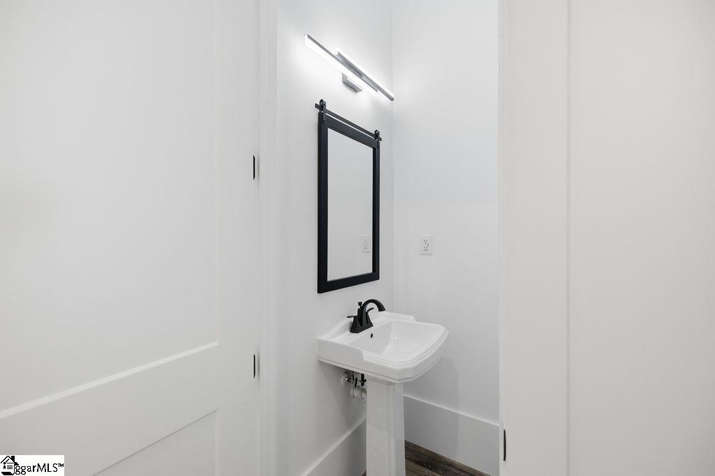 127 Moore Drive Property Photo 12