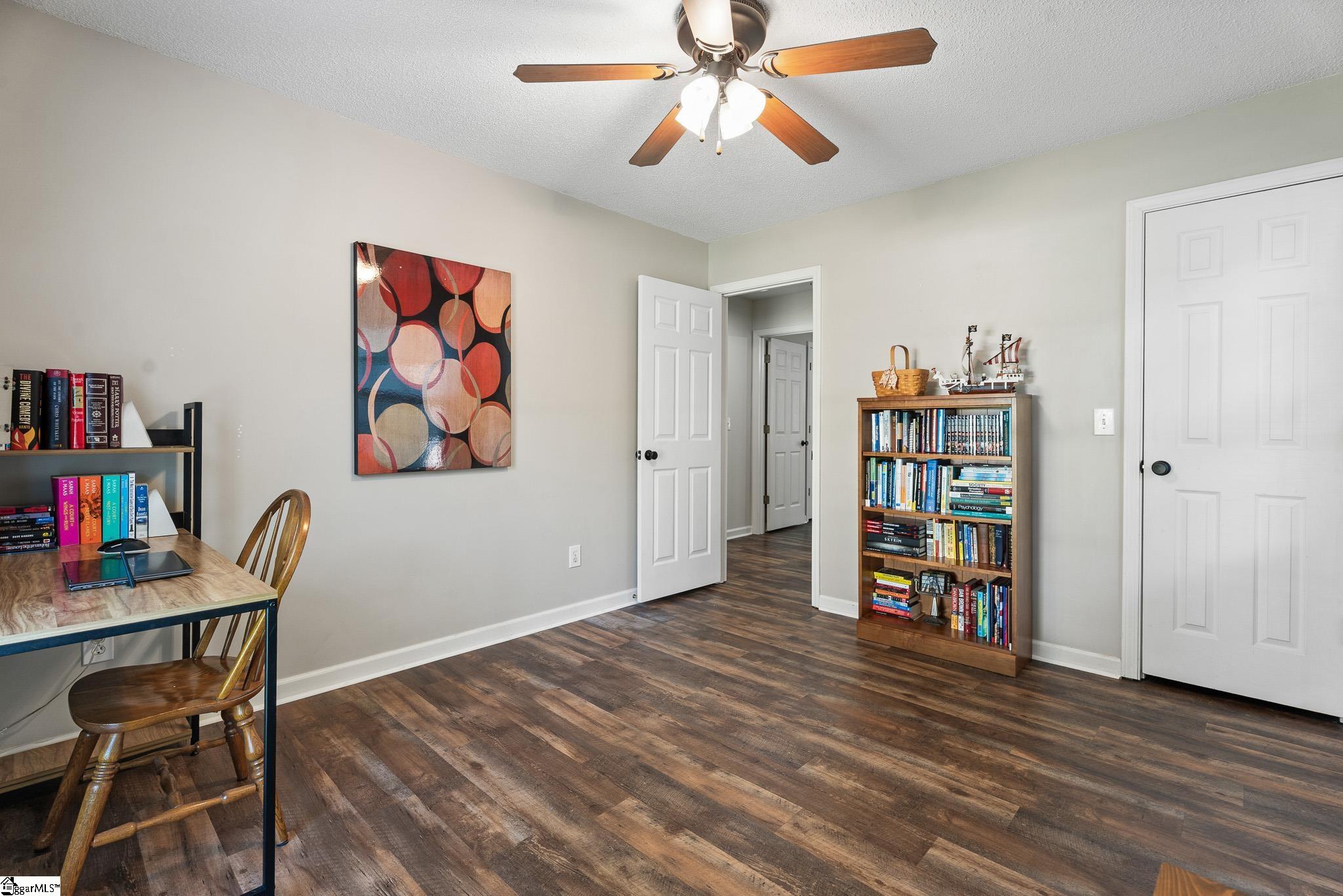 402 Windy Meadow Way Property Photo 25