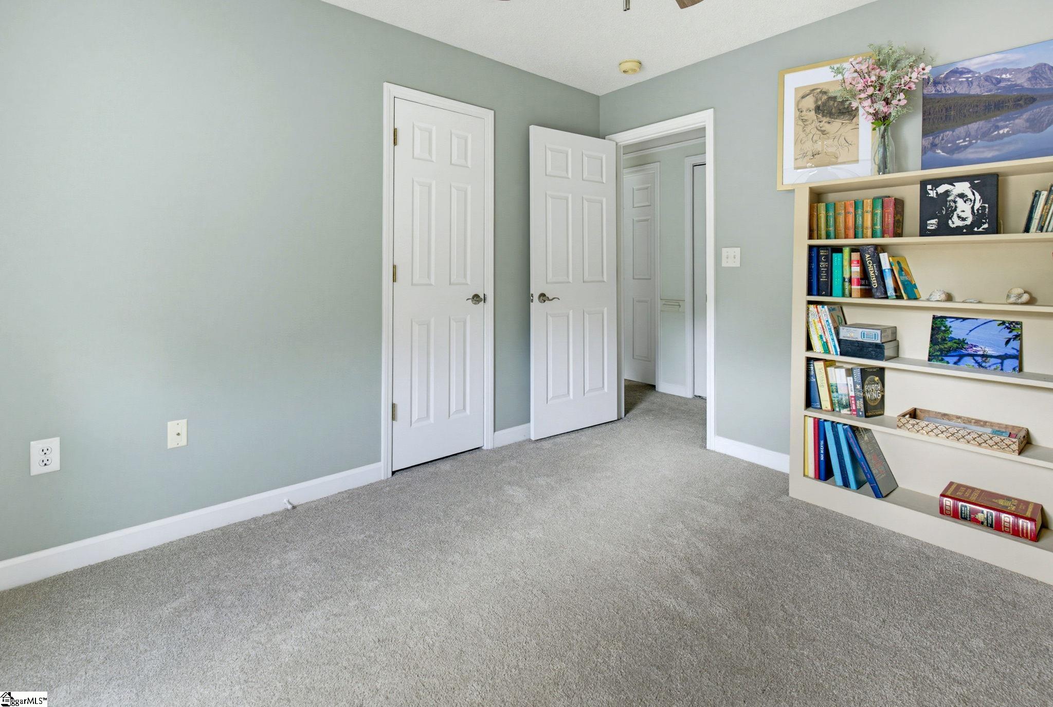 101 Valleydale Court Property Photo 25
