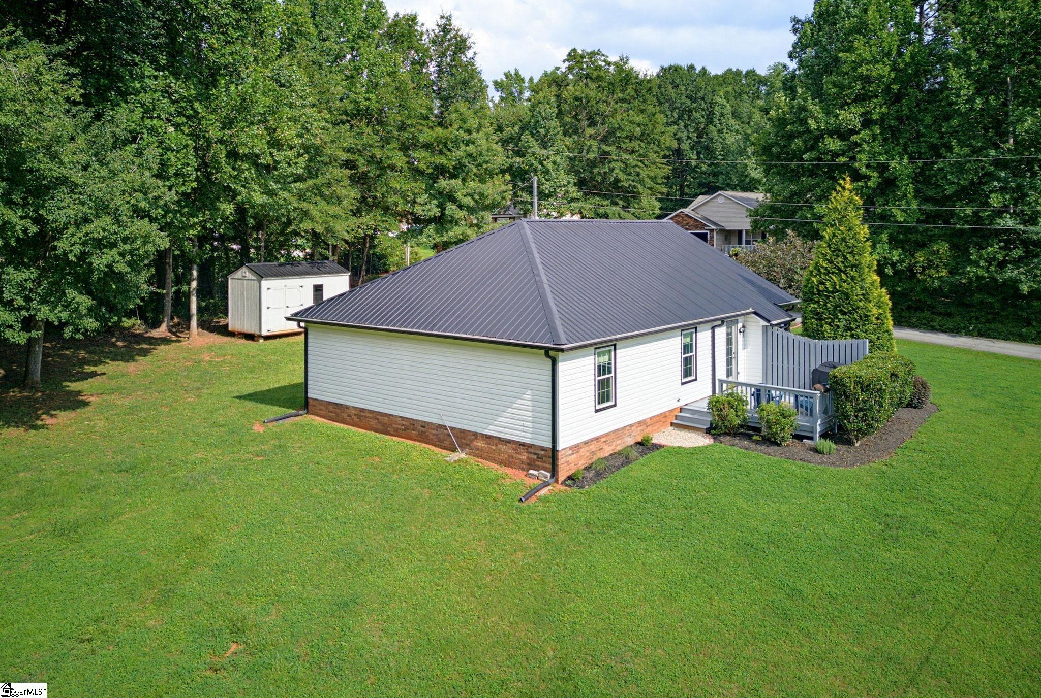 101 Valleydale Court Property Photo 39