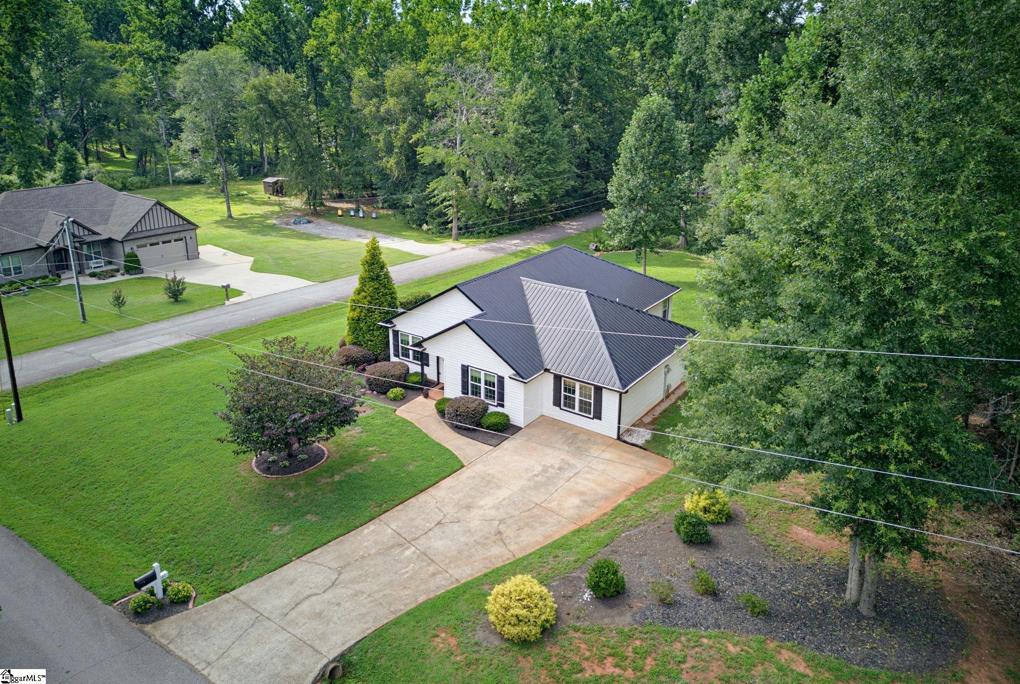 101 Valleydale Court Property Photo 41